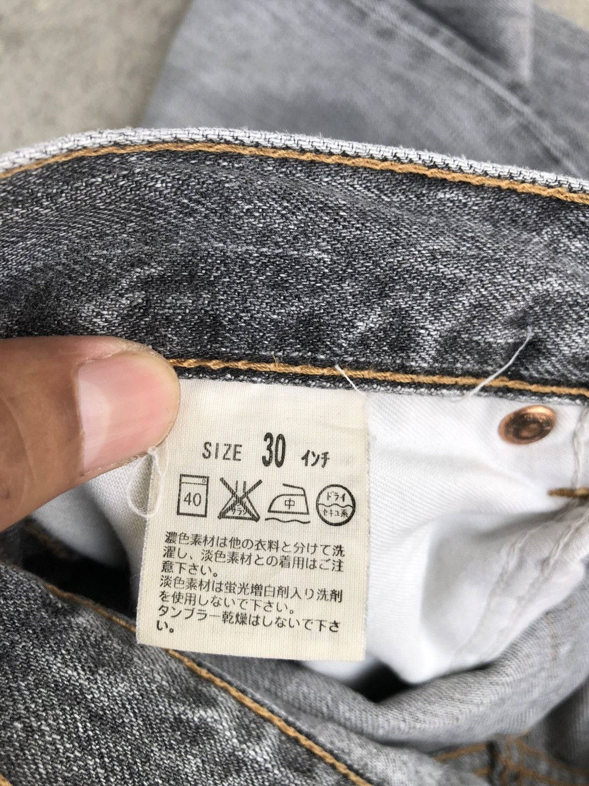 Levi's Vintage Levis 533 Distressed Denim Made in japan Size US 30 / EU 46 - 19 Thumbnail