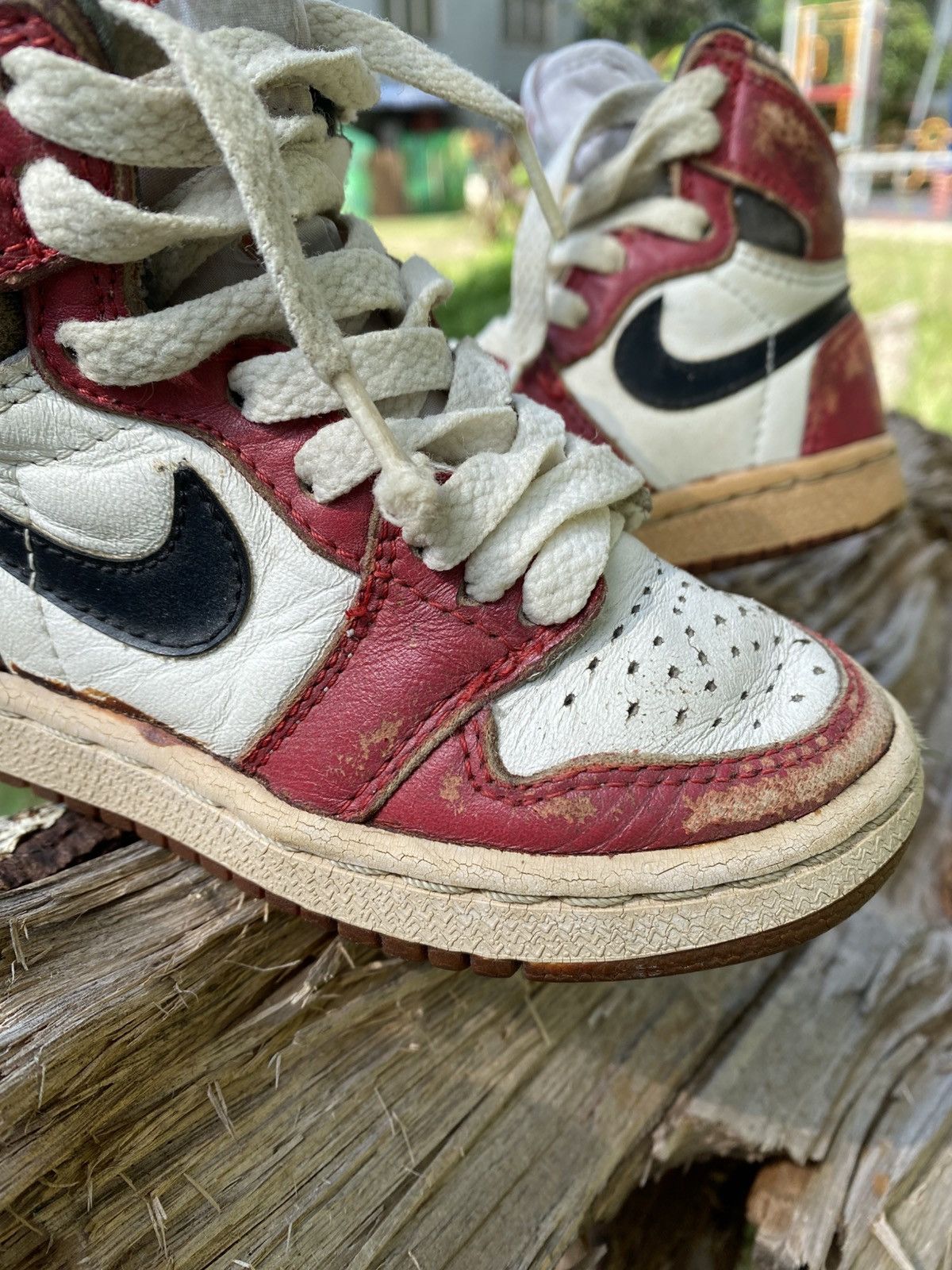 Nike Vintage rare nike AJ1 chicago OG 1985 toddler Size US 5 / EU 37 - 2 Thumbnail
