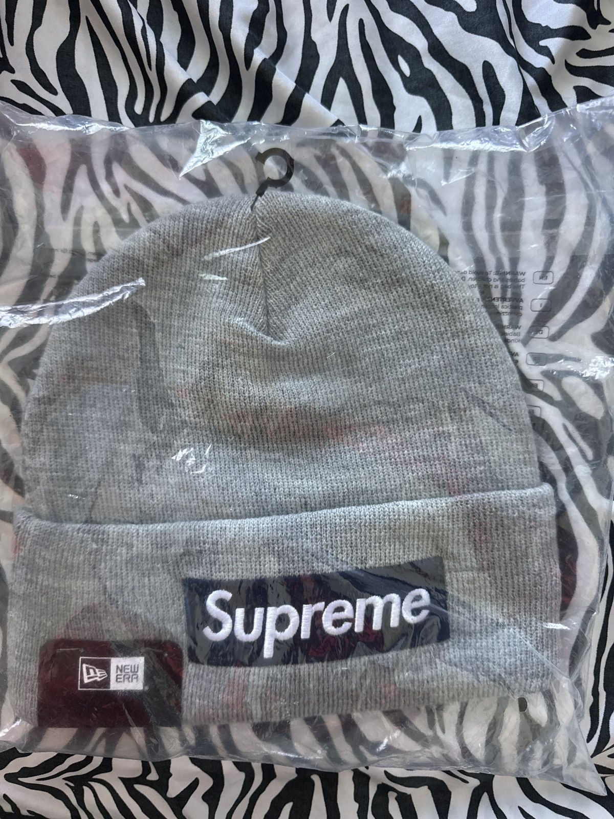 Supreme Gray “Blue” box logo Size ONE SIZE - 1 Preview