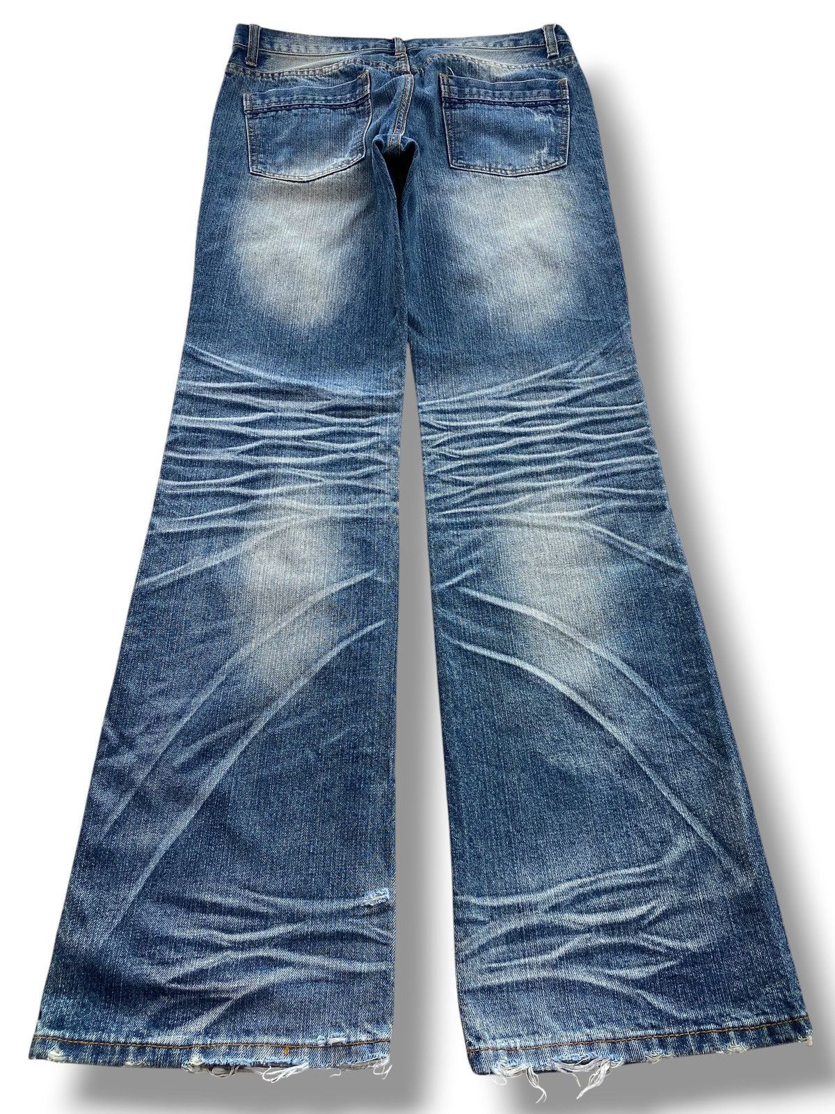 Japanese Brand Indecent Faded Wash Whiskered Style Boot Cut Jeans Size US 32 / EU 48 - 3 Thumbnail
