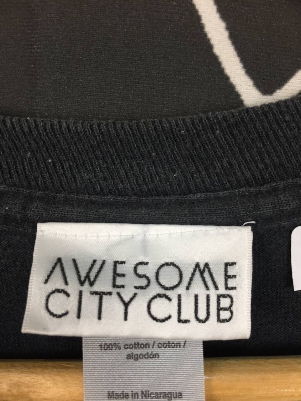 Band Tees Awesome City Club Japanese City Pop Rock Band Longsleeve Tee Size US L / EU 52-54 / 3 - 10 Thumbnail