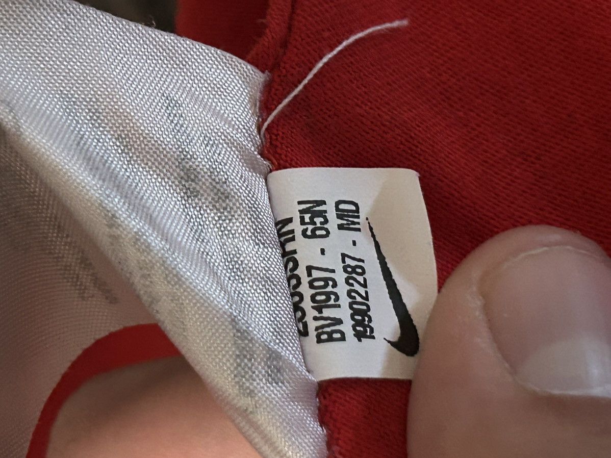 Nike Nike red logo tee Size US M / EU 48-50 / 2 - 5 Thumbnail