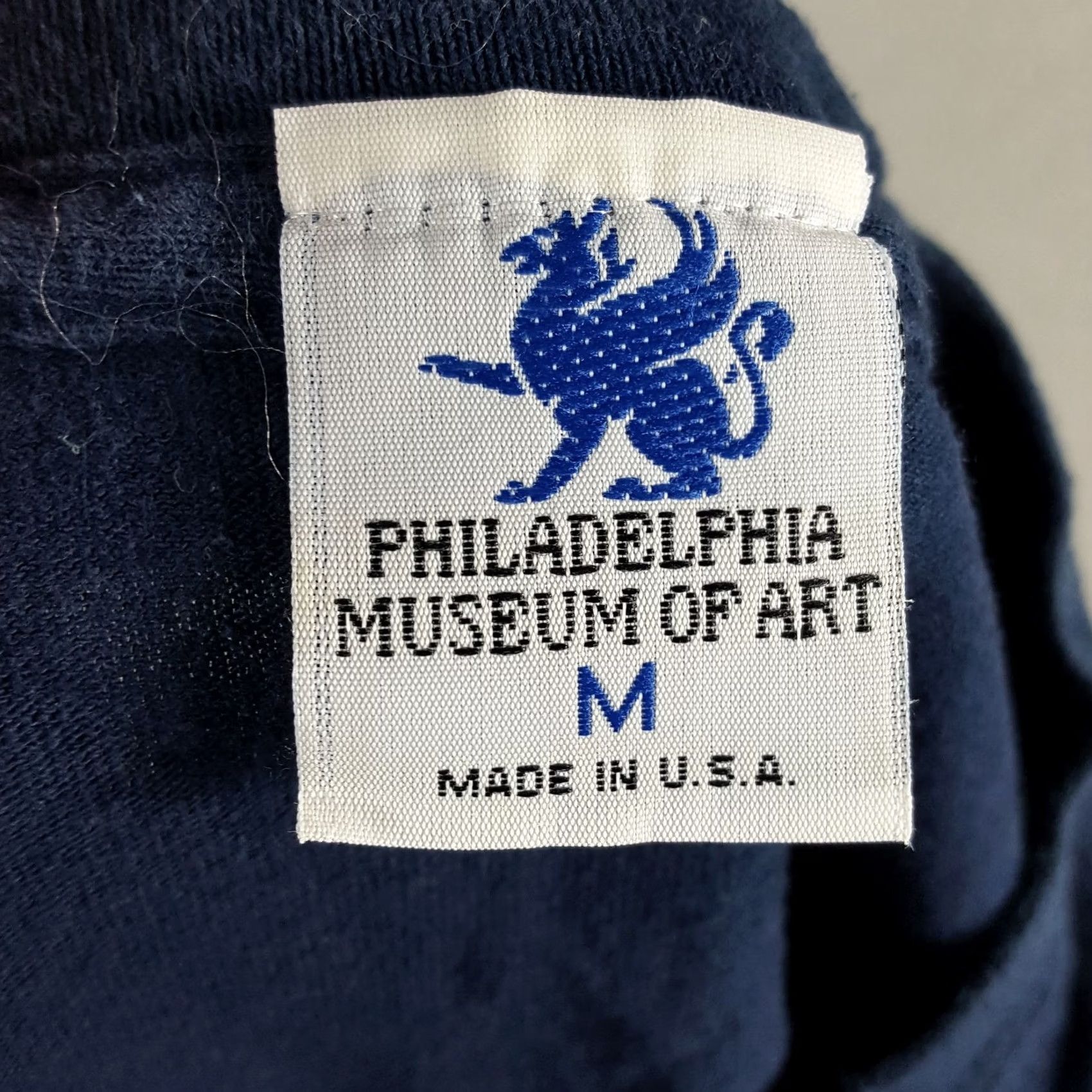 Etro VINTAGE Philadelphia Museum Of Art T-Shirt Mens 90s Retro Painter Painting Blue Cotton Embroidered Logo Size M Size US M / EU 48-50 / 2 - 5 Thumbnail