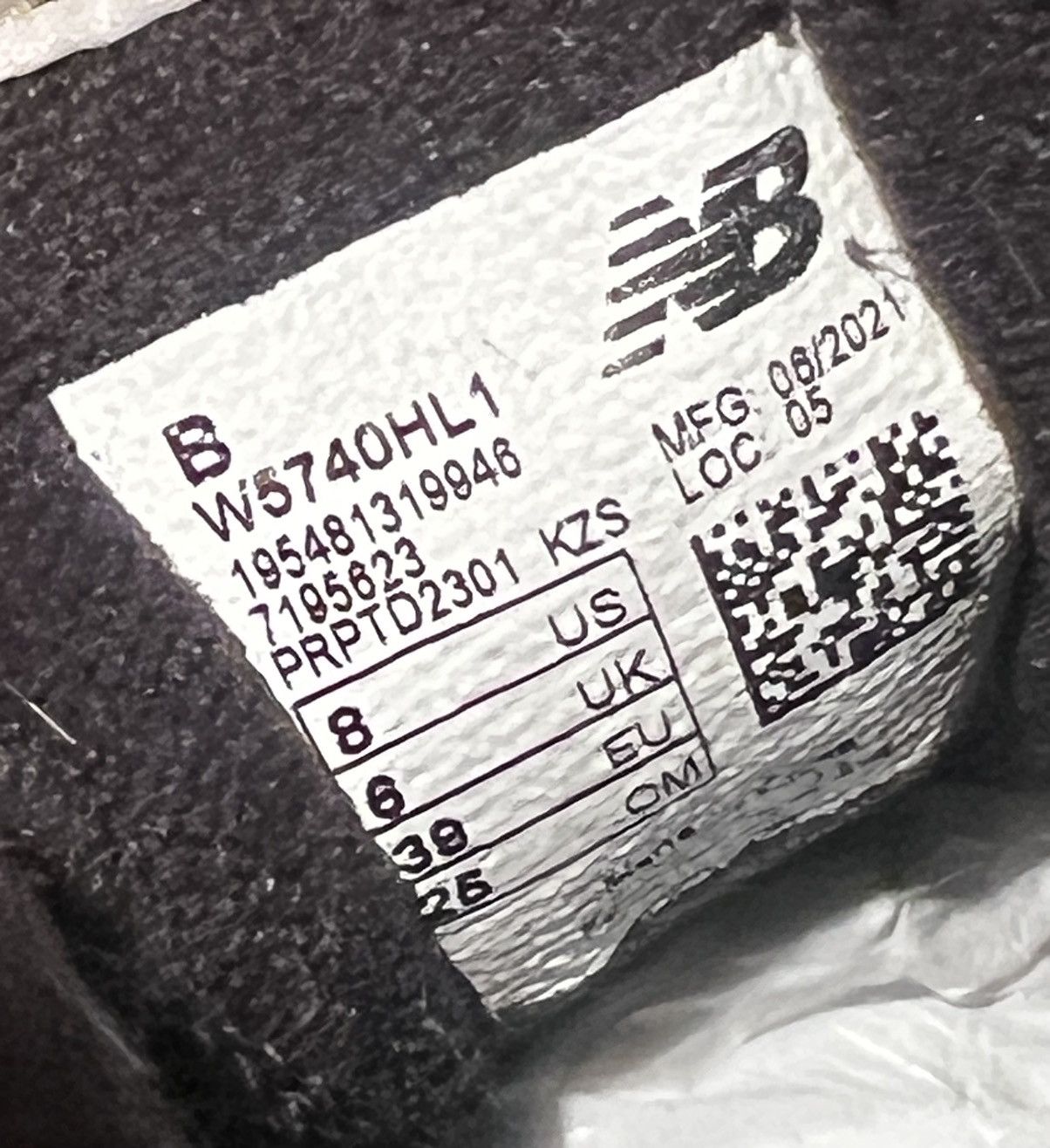 New Balance NICE New Balance 57/40 Black Lime size 6.5 Mens Shoes Size US 6.5 / EU 39-40 - 9 Thumbnail