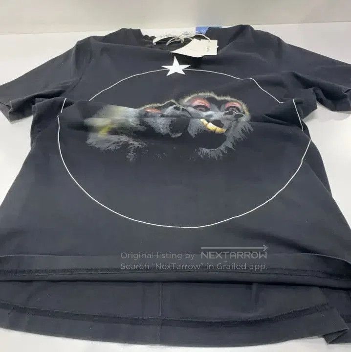Givenchy Givenchy Gorilla Graphic Short Sleeve T-Shirt. Size US M / EU 48-50 / 2 - 2 Thumbnail