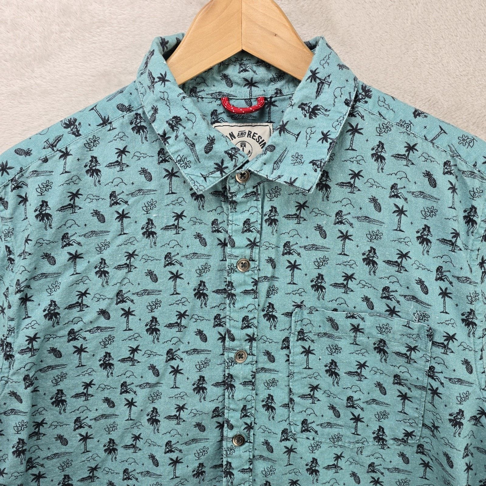 Other Iron And Resin Shirt Large Hula Dreams Aop Freedom Riders Size US L / EU 52-54 / 3 - 2 Thumbnail