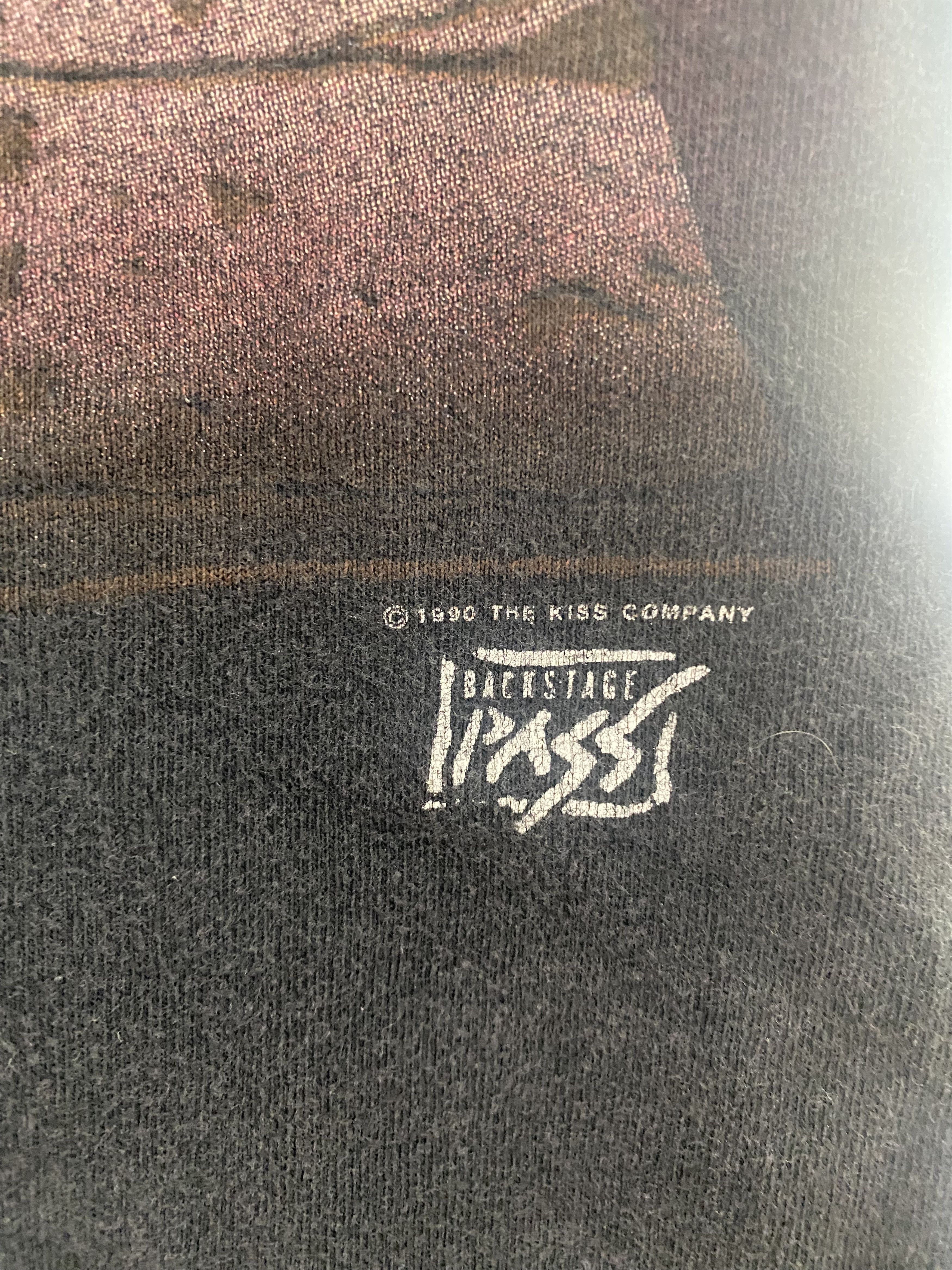 Vintage 1990 KISS "Hot In the Shade" Tee Size US S / EU 44-46 / 1 - 3 Thumbnail