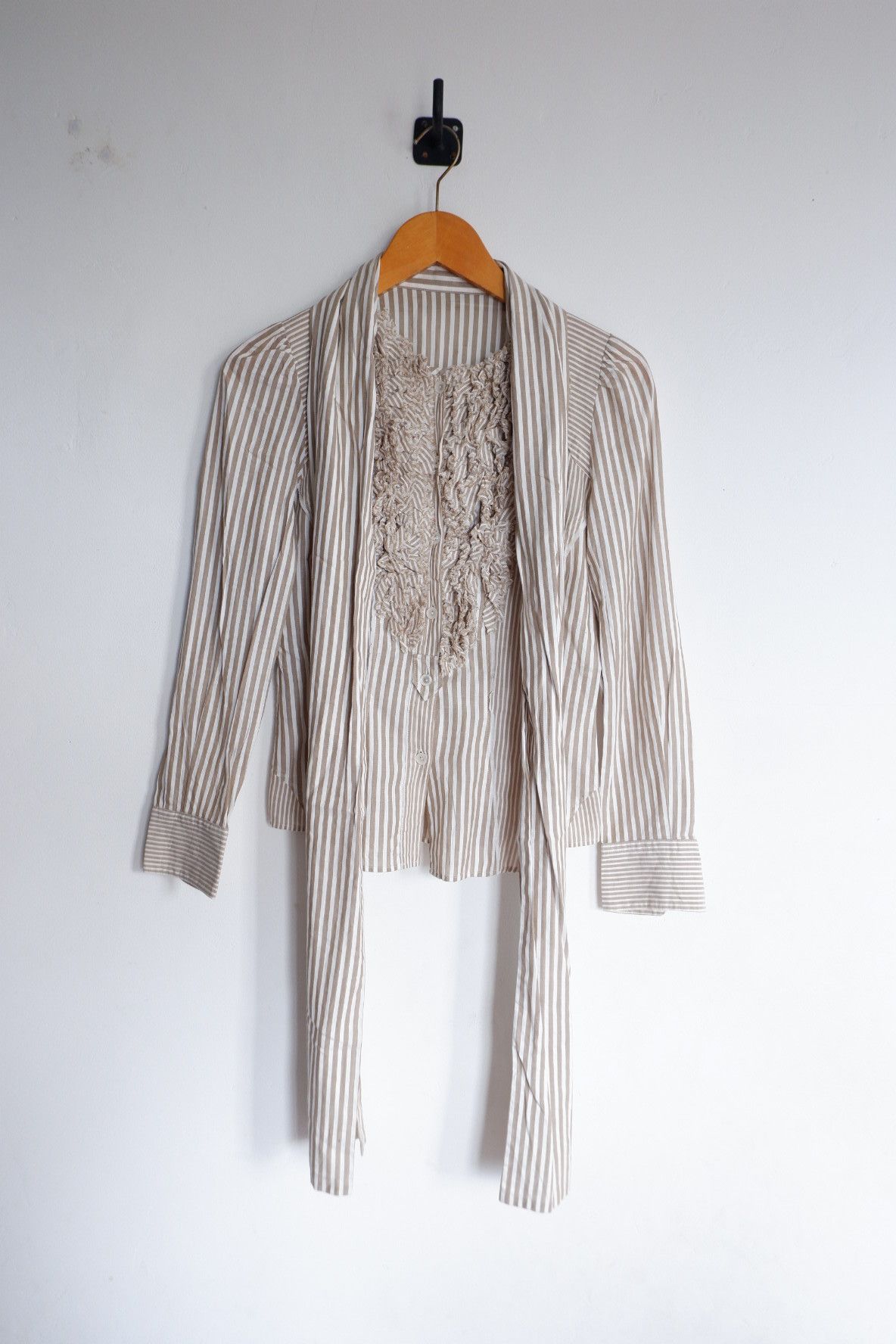 Japanese Brand Vintage Atsuro Tayama Bow Tie Blouse Shirts Size M / US 6-8 / IT 42-44 - 3 Thumbnail