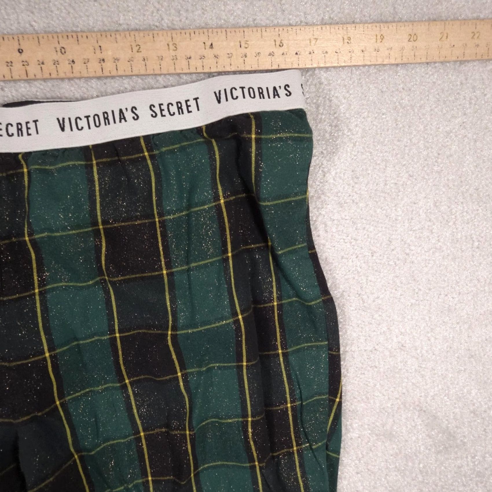 Victoria's Secret Victoria's Secret Pajama Pants Womens Large Green Plaid Glitter Logo Waist L/G/170/80A Womens Size 36" / US 14 / IT 50 - 7 Thumbnail