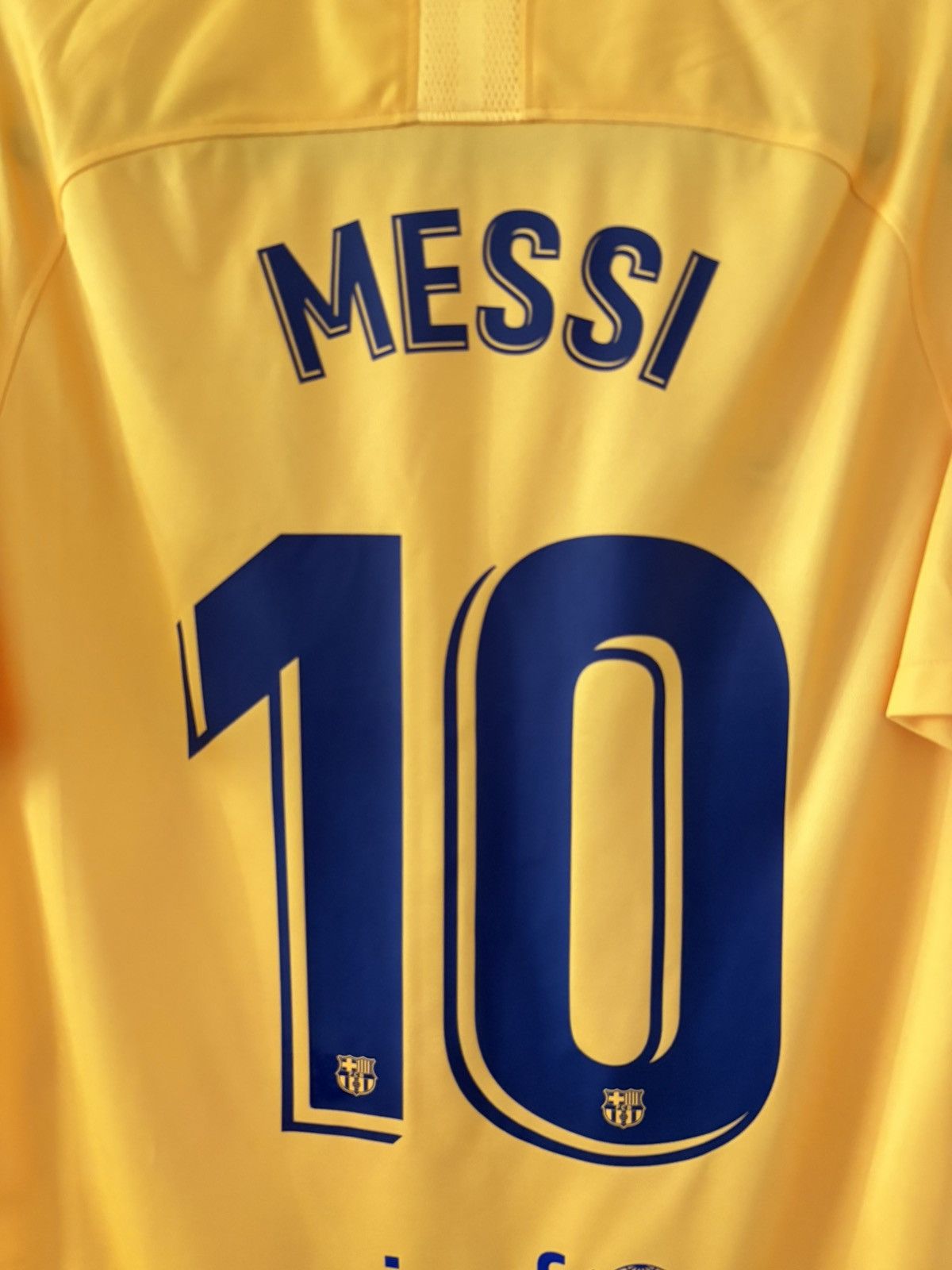 Barcelona Nike 2019-2021 czwarta Messi — zdjęcie 2