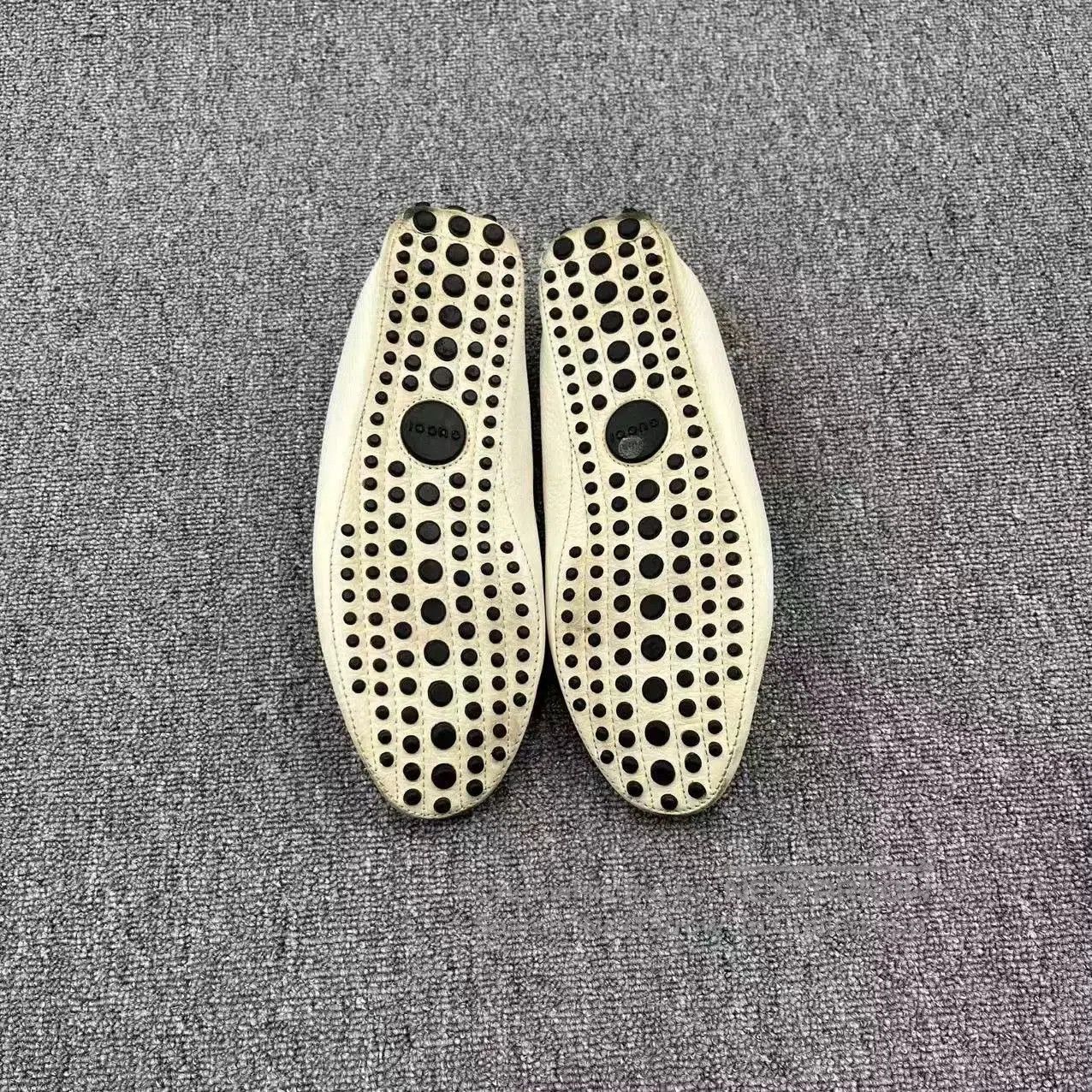 Gucci gucci beige loafers with red. Size US 9 / EU 42 - 5 Thumbnail