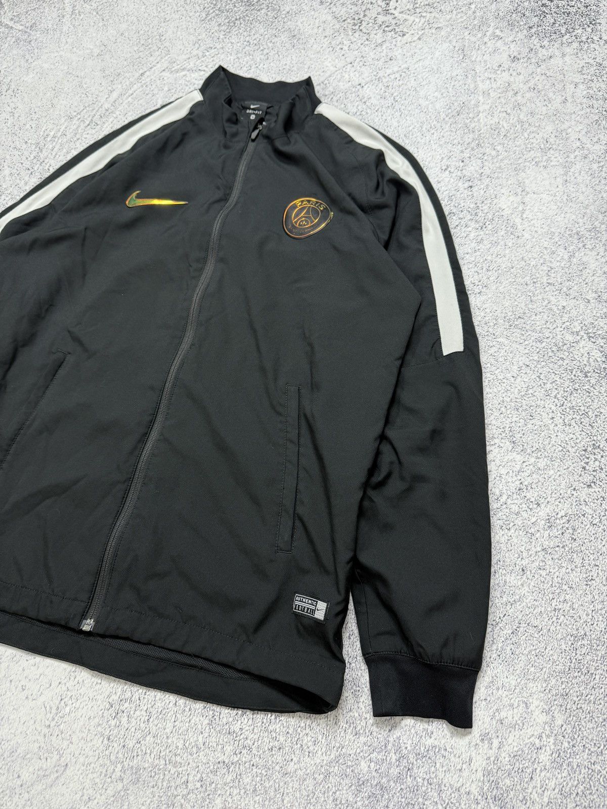 Nike NIKE PSG DRILL Y2K VINTAGE NYLON TRACKSUIT JACKET + PANTS Size US M / EU 48-50 / 2 - 5 Thumbnail