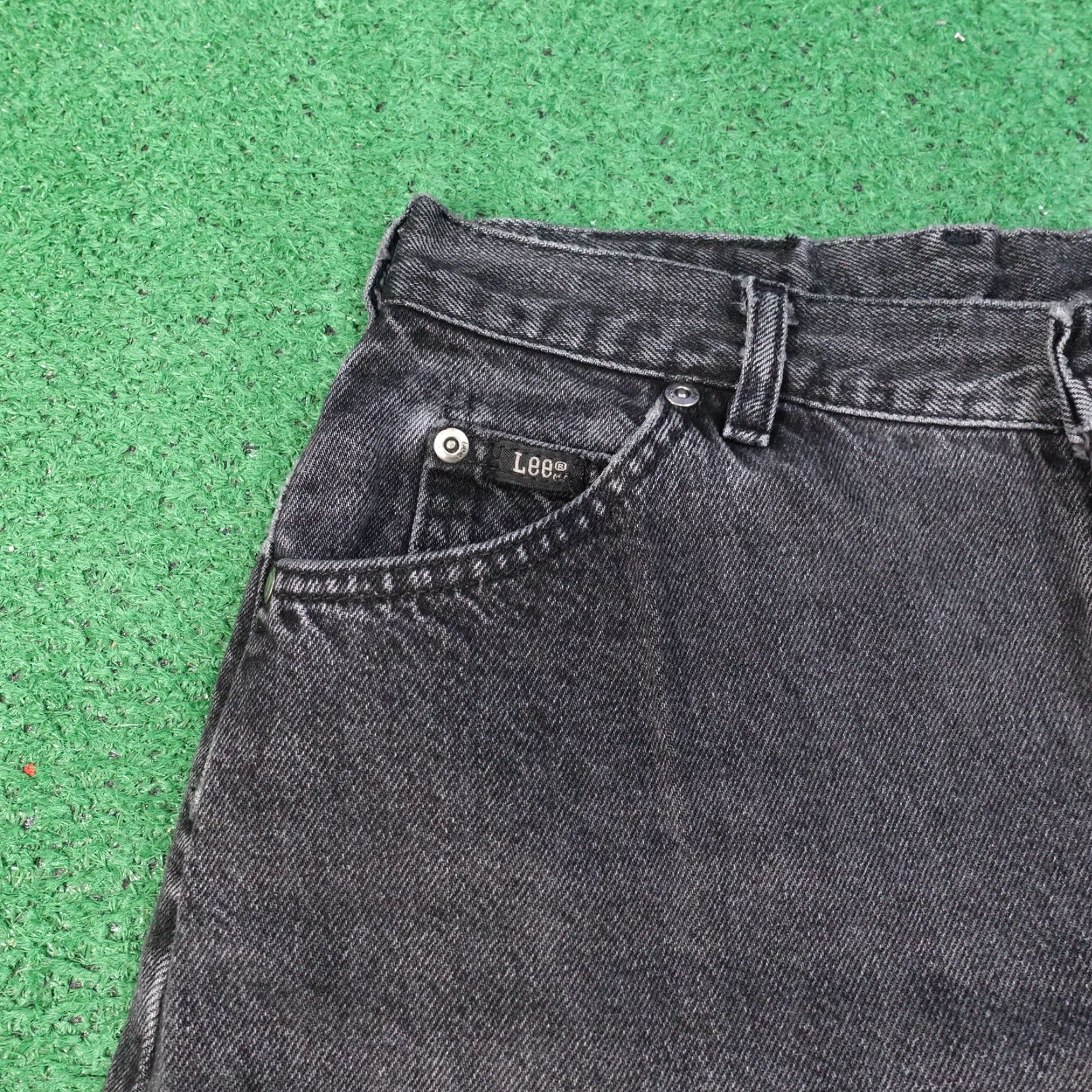 Lee VINTAGE LEE BLACK TAPERED JEANS WOMENS 16 REGULAR 30X31 USA MADE Size 38" / US 16 / IT 52 - 3 Thumbnail