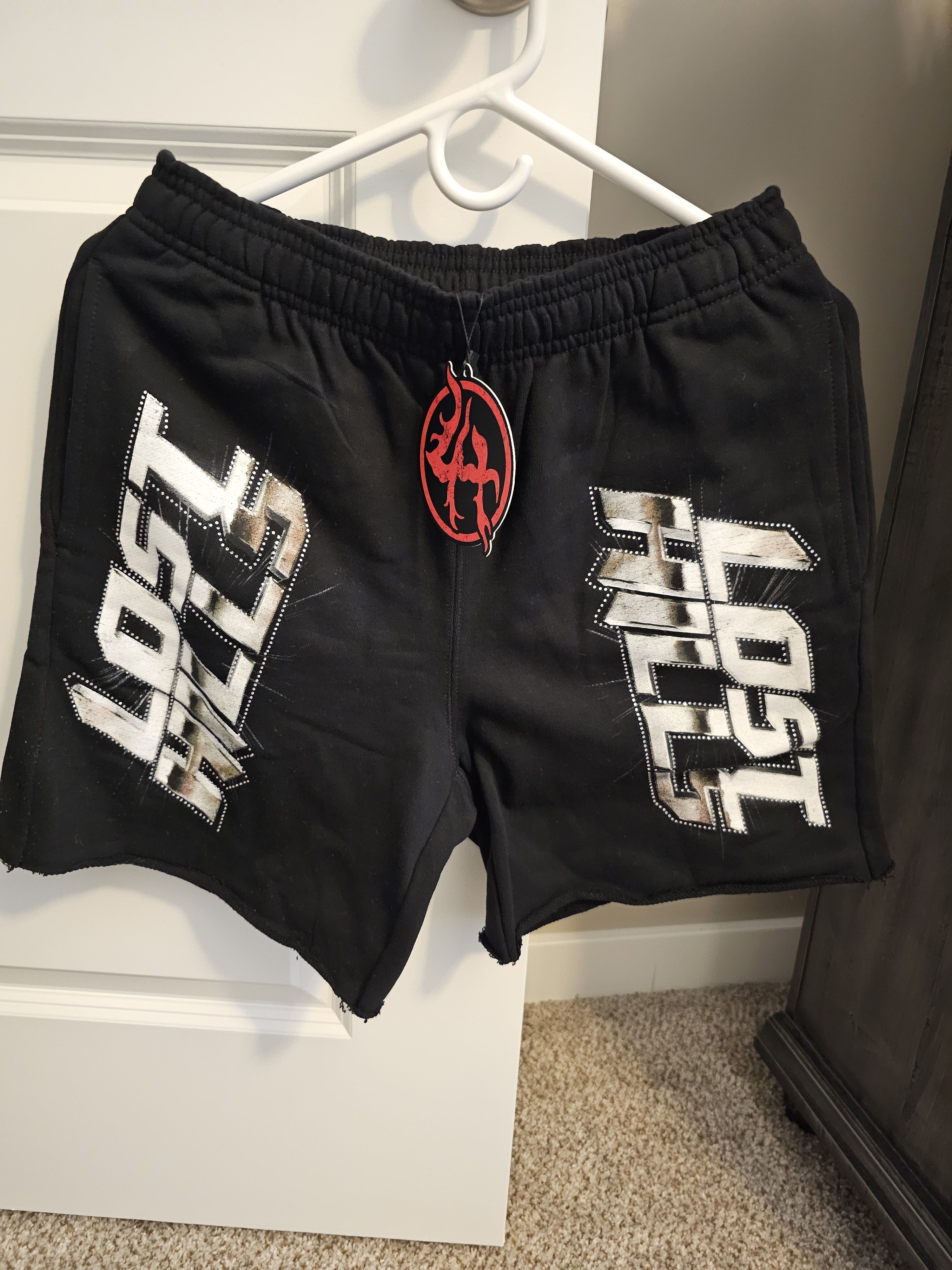 Lost hills Lost hills mens shorts, black, small Size US 28 / EU 44 - 1 Thumbnail