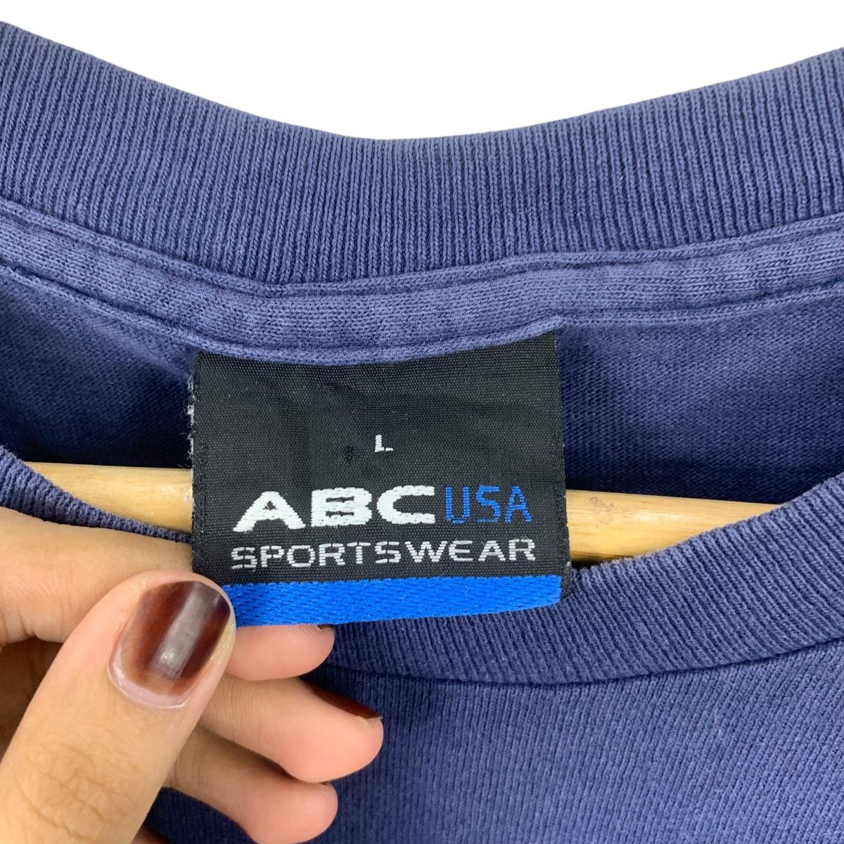 Vintage Vintage 90’ ABC USA HAWAII Sportswear Box Logo Tee Shirt Top Size US L / EU 52-54 / 3 - 7 Thumbnail