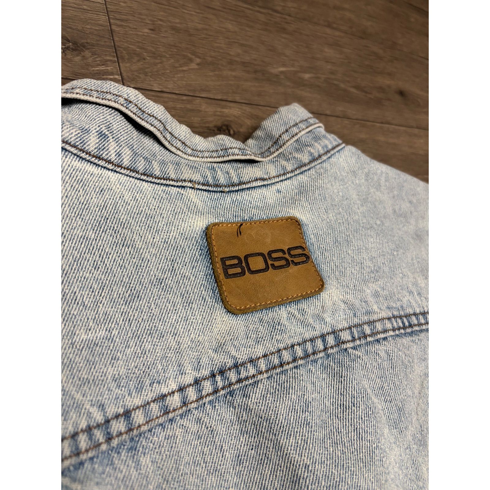 Vintage Vintage Boss Blue Denim Jacket 00s Sz L Size US L / EU 52-54 / 3 - 4 Thumbnail