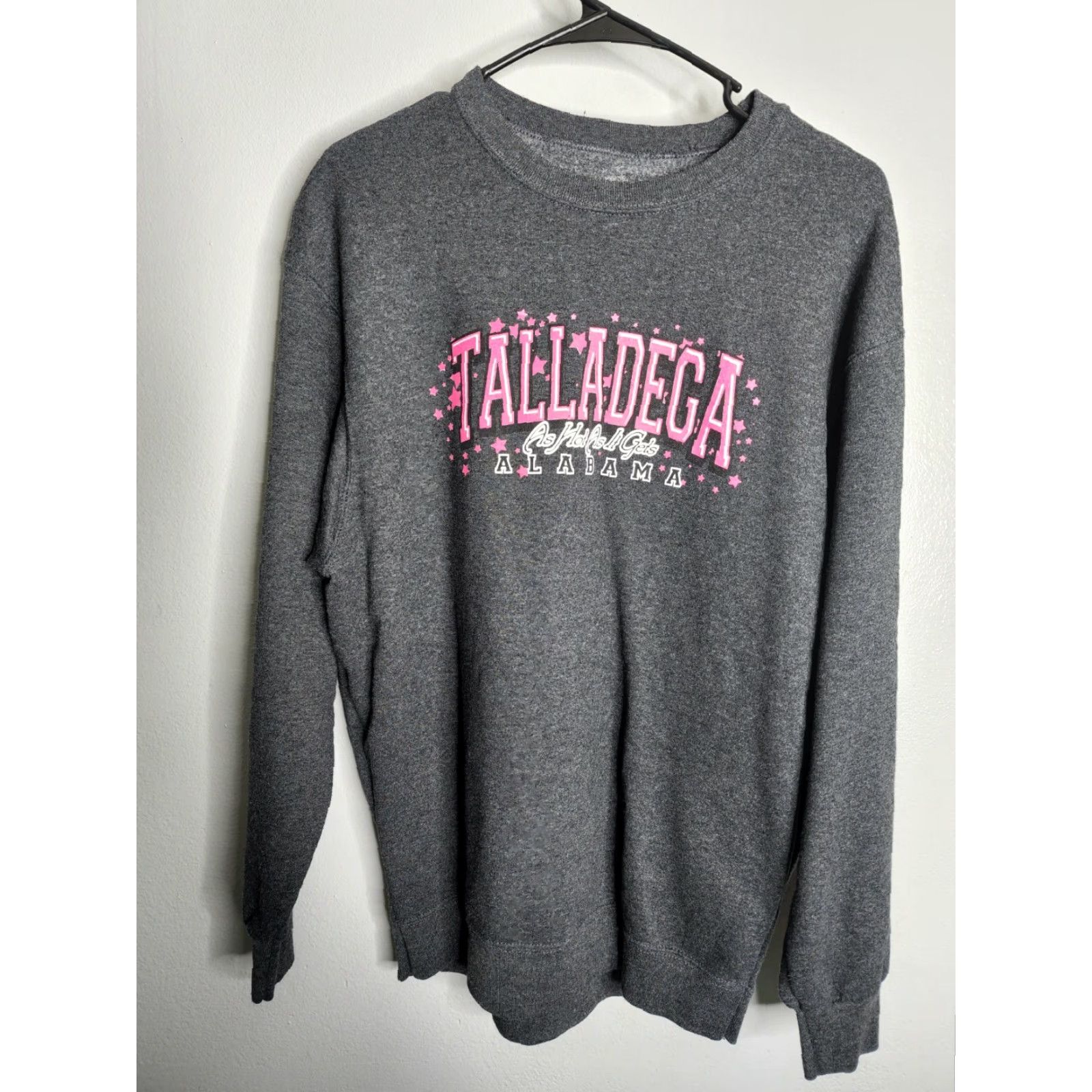 Fruit Of The Loom Womens L Talladega Alabama Sweatshirt As Hot As It Gets Pullover Crew Neck Gray Blend fleece Nascar Bling Vintage No Size L / US 10 / IT 46 - 2 Thumbnail