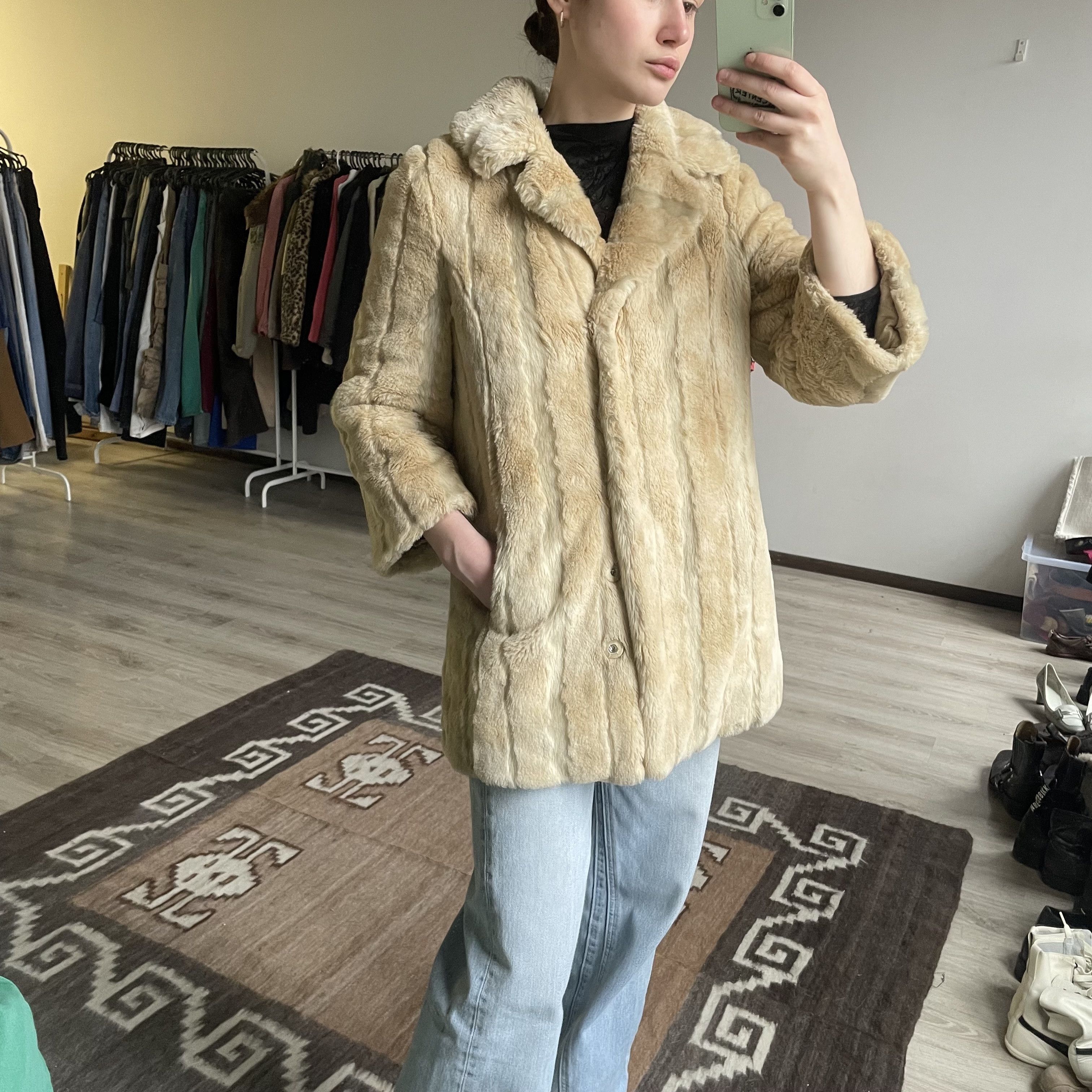 Juicy Couture Juicy Couture y2k Faux Fur Modacrylic 3/4 Sleeve Coat 8707AC Size M / US 6-8 / IT 42-44 - 2 Thumbnail