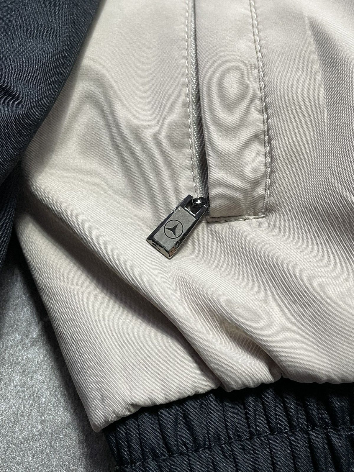 Formula 1 Vintage Mercedes-Benz West Warsteiner F1 Racing Jacket Y2K Size US M / EU 48-50 / 2 - 9 Thumbnail