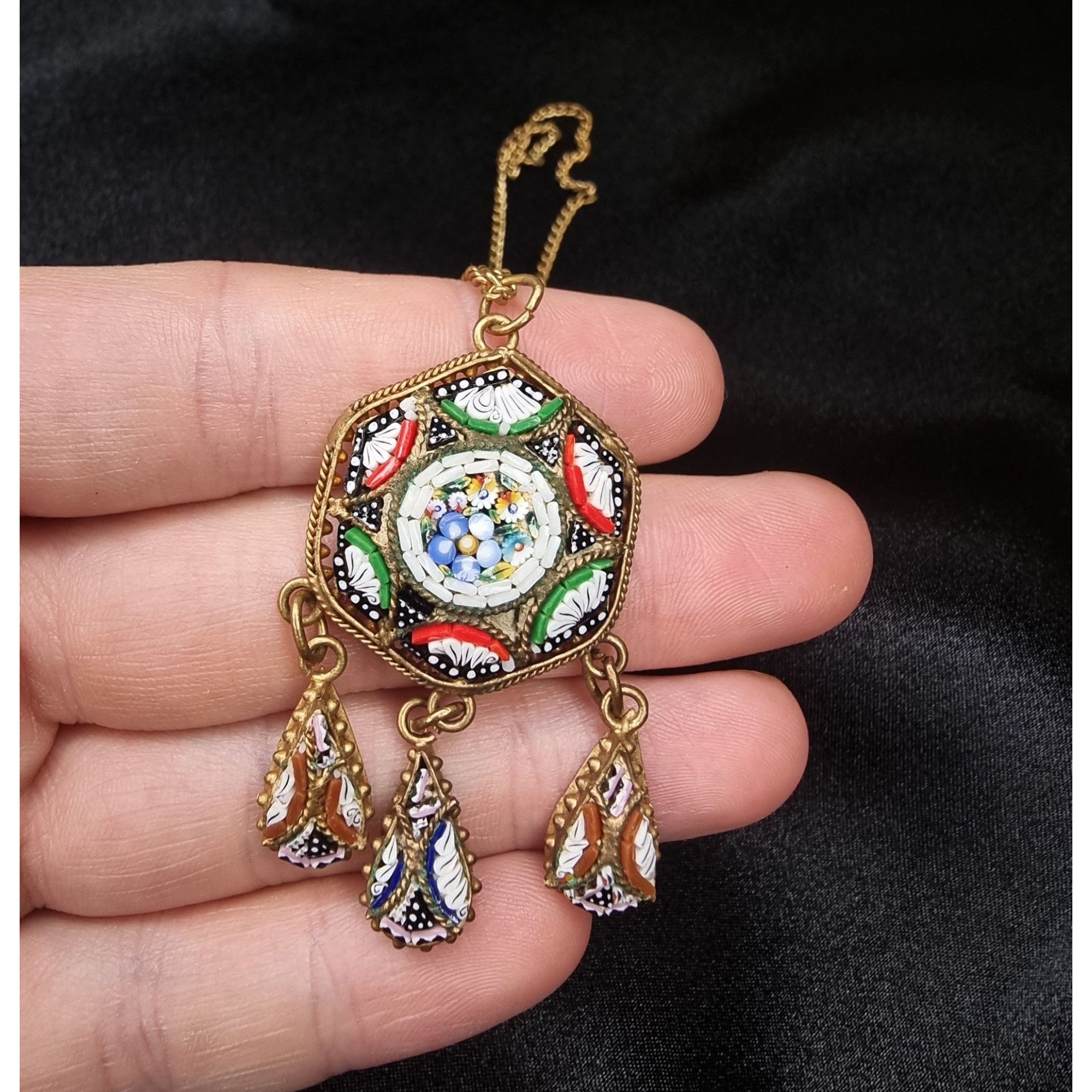 Vintage Vintage 1930s - 1940s Italian Micro Mosaic Pendant Necklace Size ONE SIZE - 4 Thumbnail