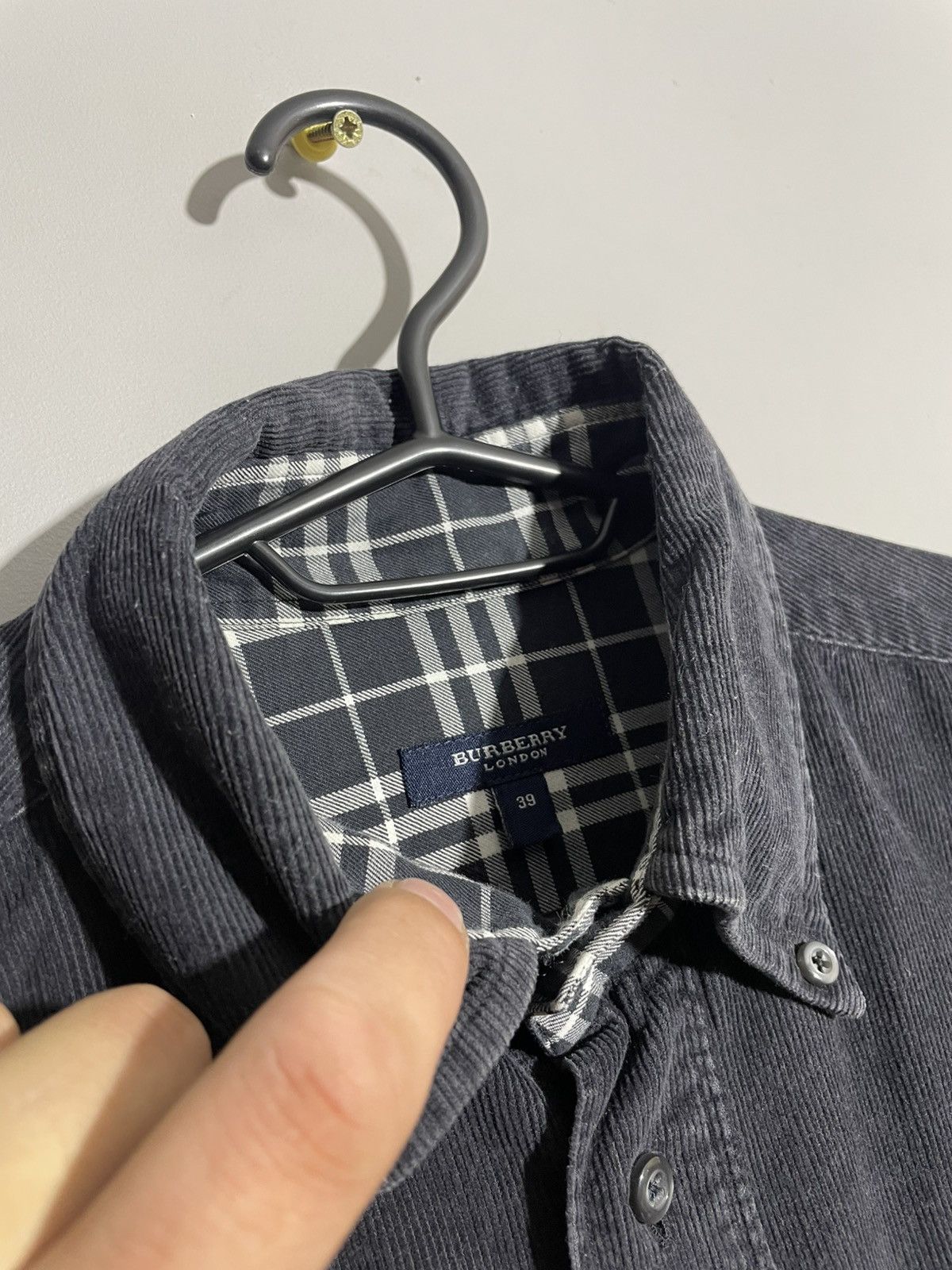 Burberry Vintage Burberry London Velvet Shirt size 39 Size 38L - 4 Thumbnail
