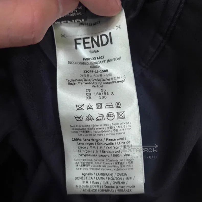 Fendi Fendi Fur Collar Logo Wool Jacket Size US M / EU 48-50 / 2 - 4 Thumbnail