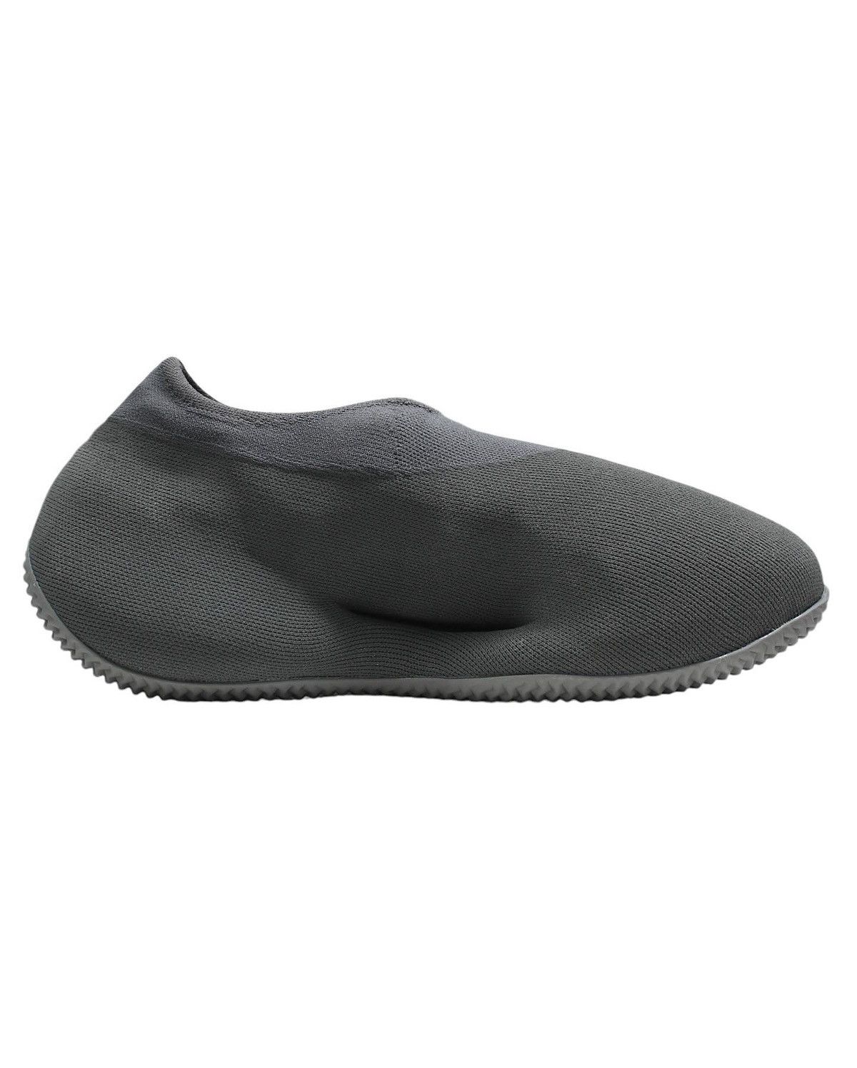 Yeezy 2022 YEEZY KNIT STONE ONYX RNR Size US 9.5 / EU 42-43 - 2 Thumbnail
