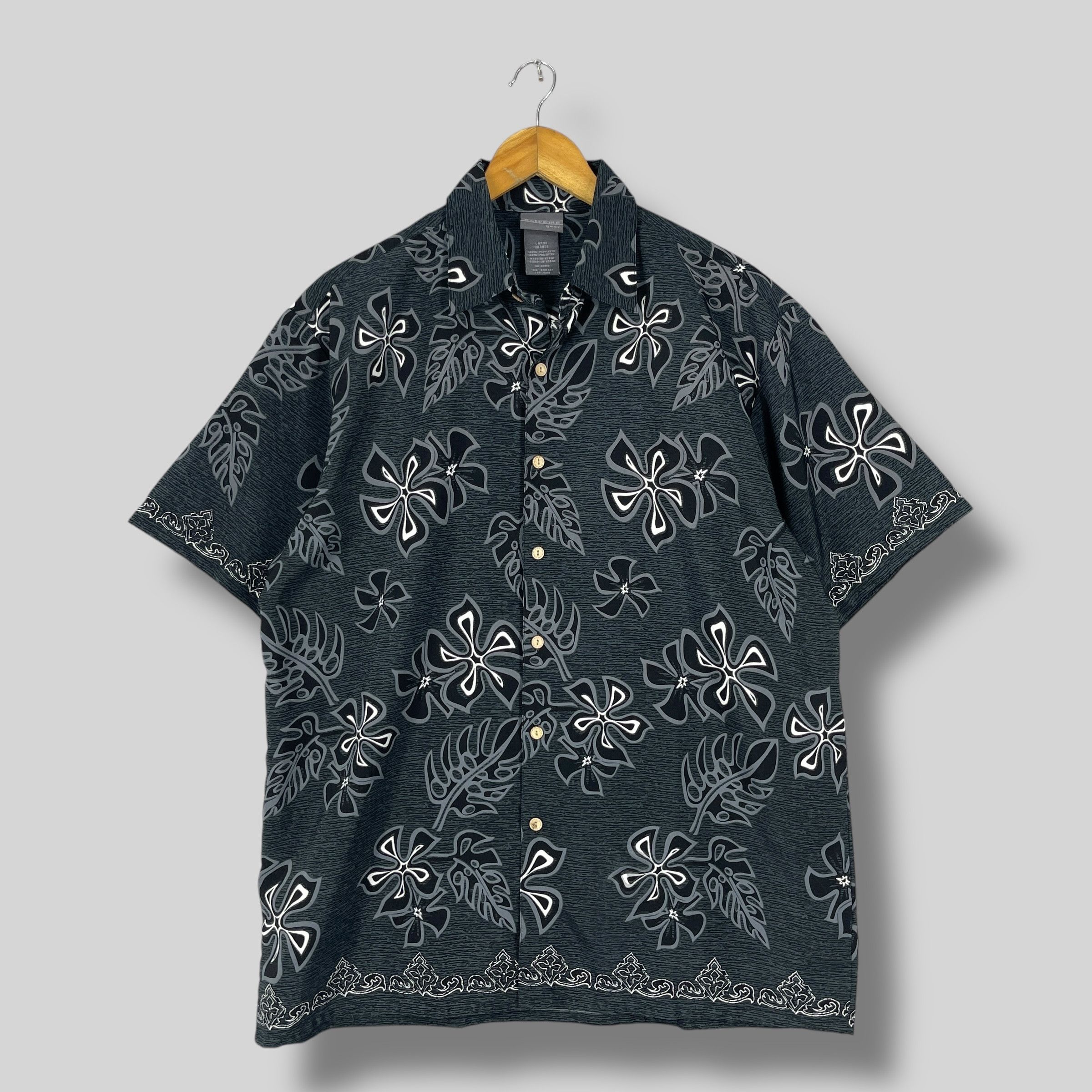 Vintage Vintage Y2K Monochromatic Floral Polyester Hawaiian Shirt Size US L / EU 52-54 / 3 - 1 Thumbnail