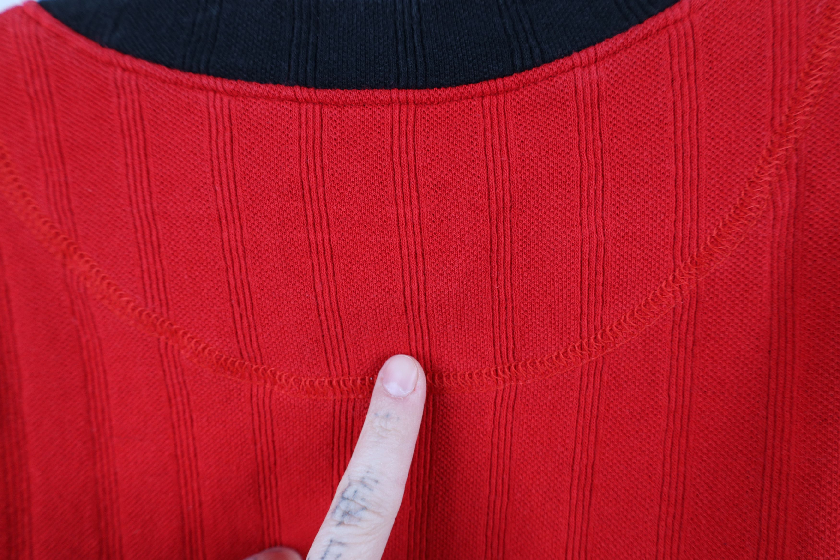Vintage Vintage 90s Red Wings Hockey Ribbed Knit Henley T-Shirt Red Size US M / EU 48-50 / 2 - 10 Thumbnail