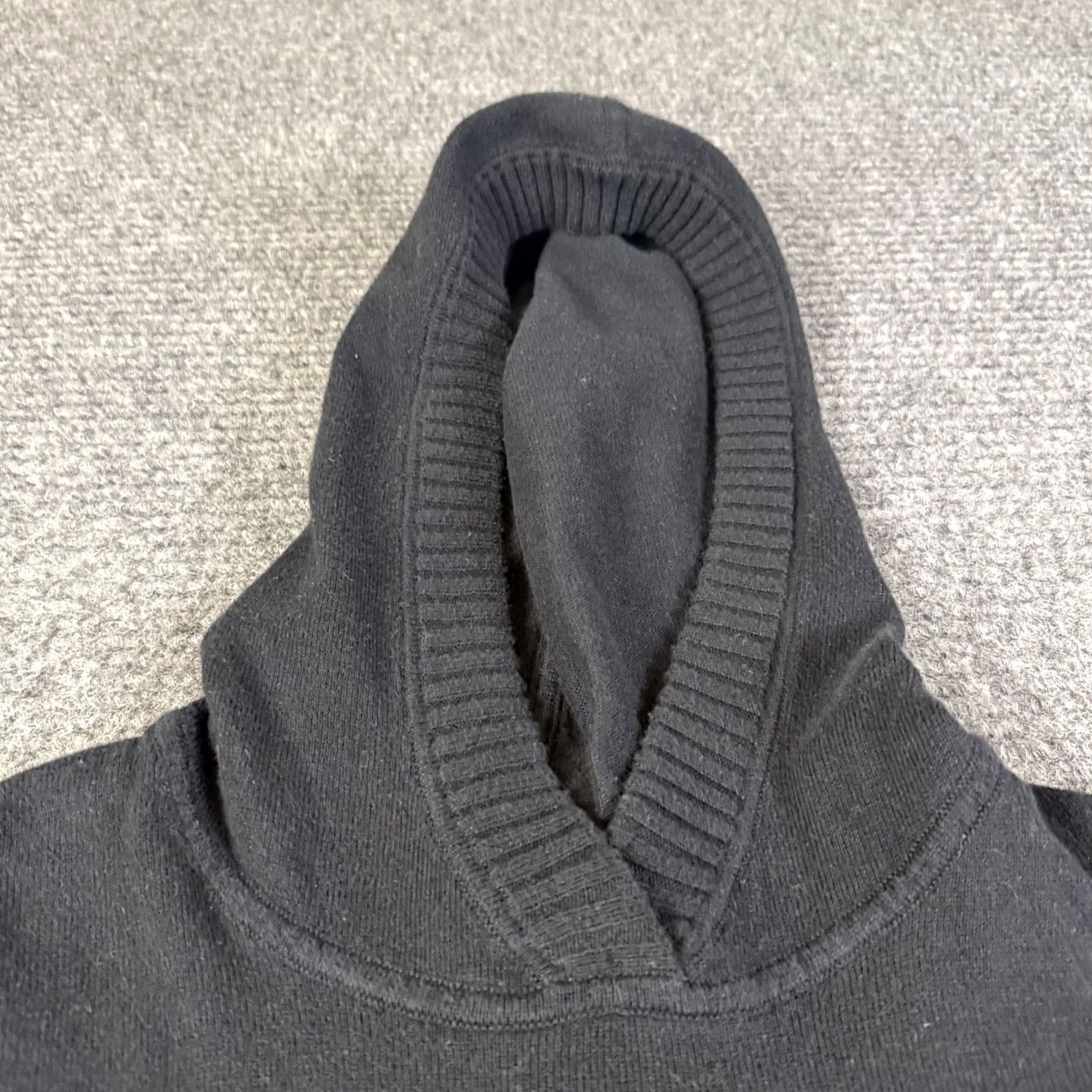 Vuori VUORI Mens Hoodie Knit Pullover Hooded V-Neck Black Sweatshirt Ribbed Durable Lightweight Fluent Size US L / EU 52-54 / 3 - 4 Thumbnail