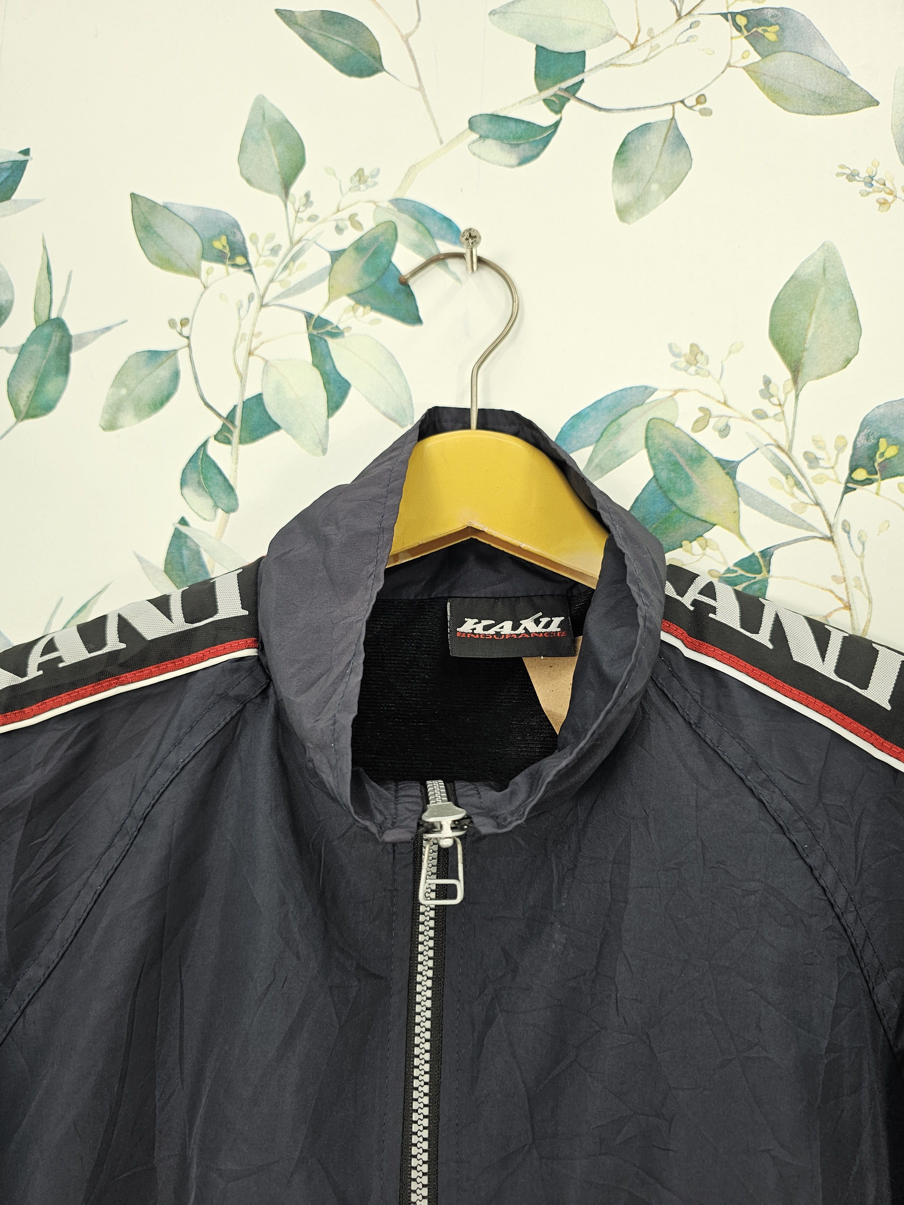 Karl Kani Vintage Karl KANI Sport Spellout Windbreaker Jacket J0105 Size US L / EU 52-54 / 3 - 6 Thumbnail