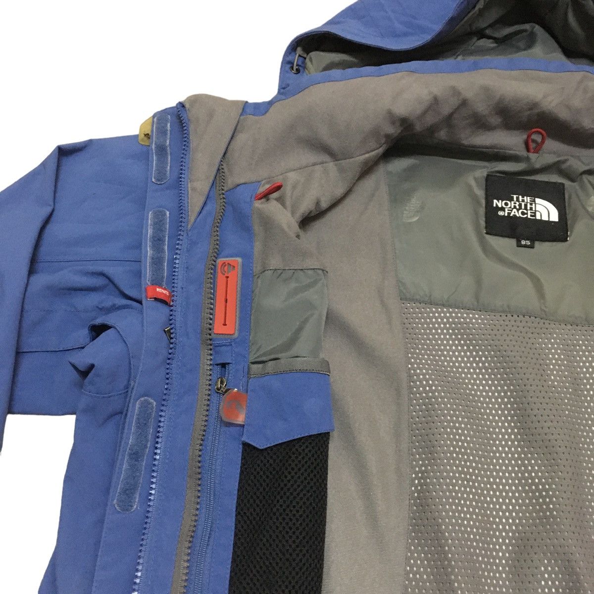 The North Face × Vintage Rare Design Vintage Brand The North Face Hoodie Jacket 2000s Size US M / EU 48-50 / 2 - 4 Thumbnail