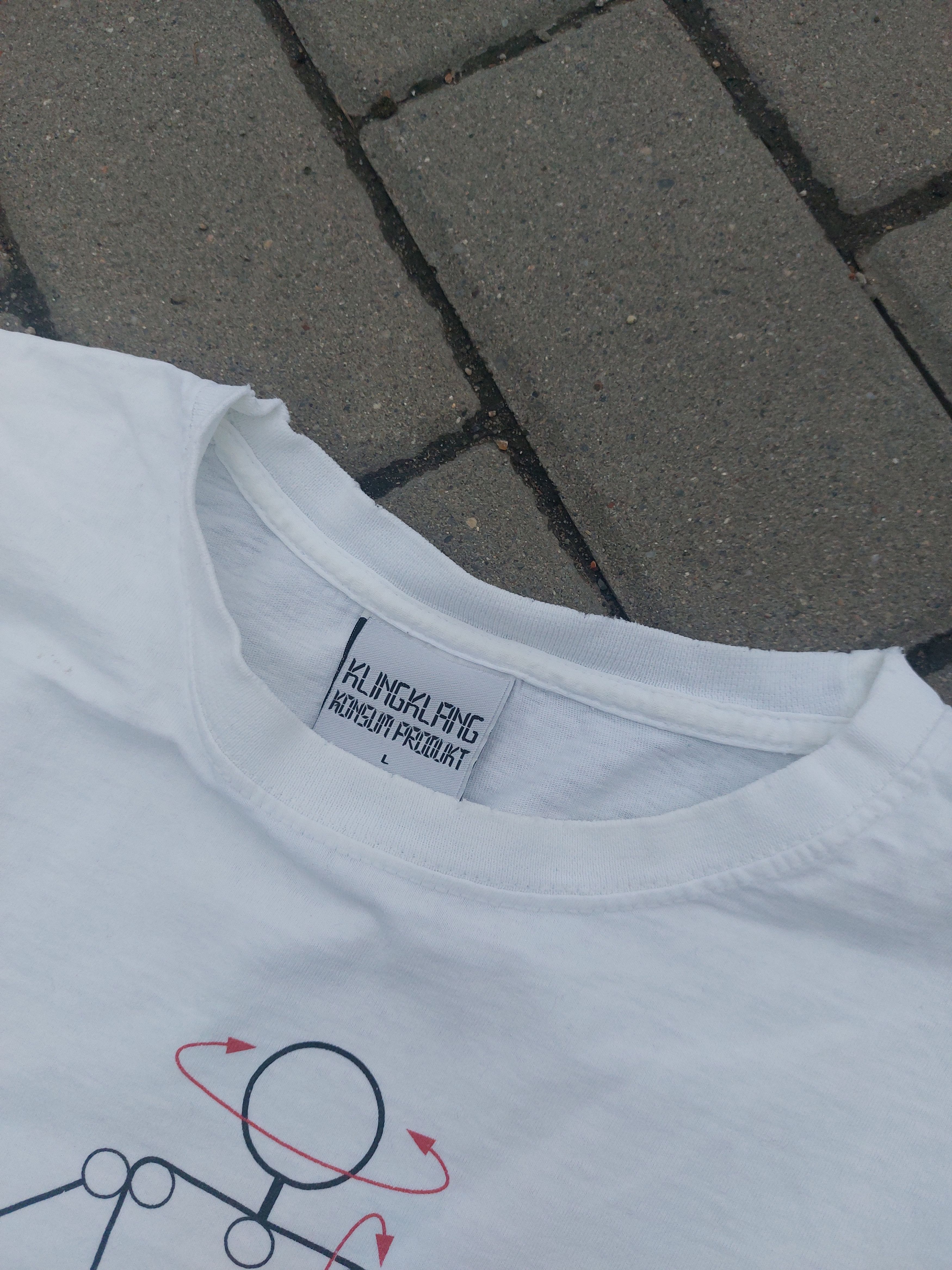 Band Tees kraftwerk klingklang tshirt robot krautrock tee Size US L / EU 52-54 / 3 - 5 Thumbnail