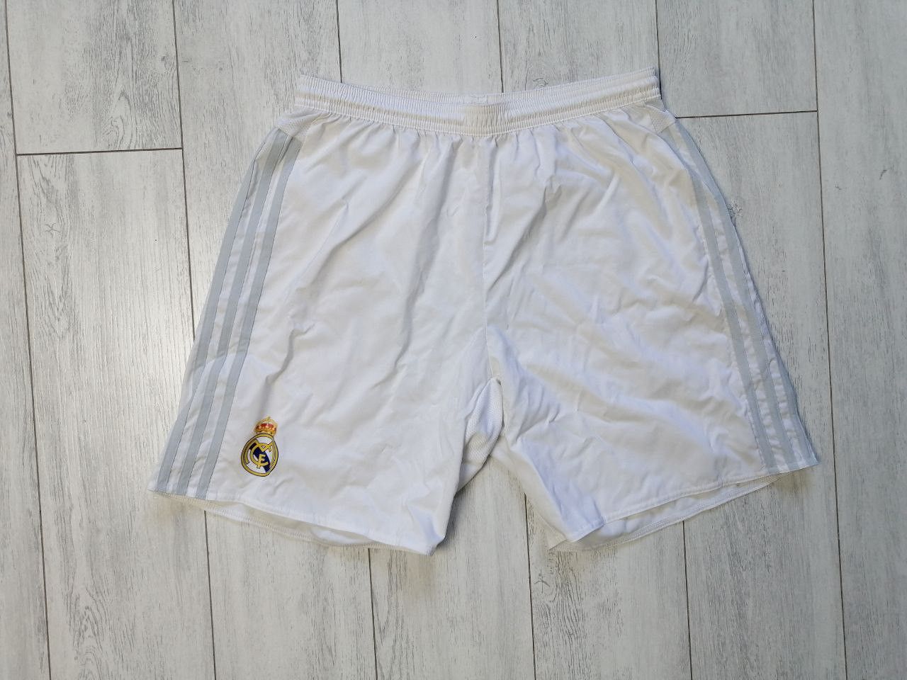 Adidas Real Madrid Football Shorts 2015 2016 Size M