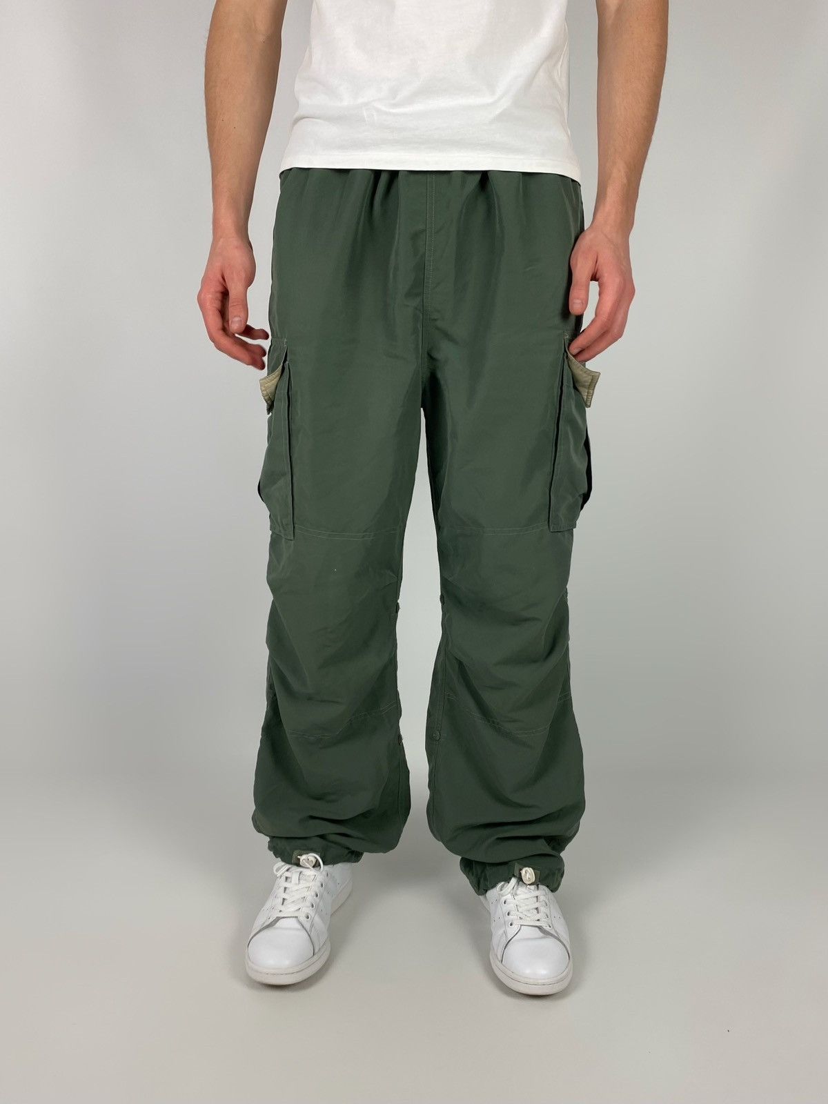 Vintage Y2K Vintage CSActive Lightweight Parachute Cargo Pants Size US 35 - 2 Thumbnail