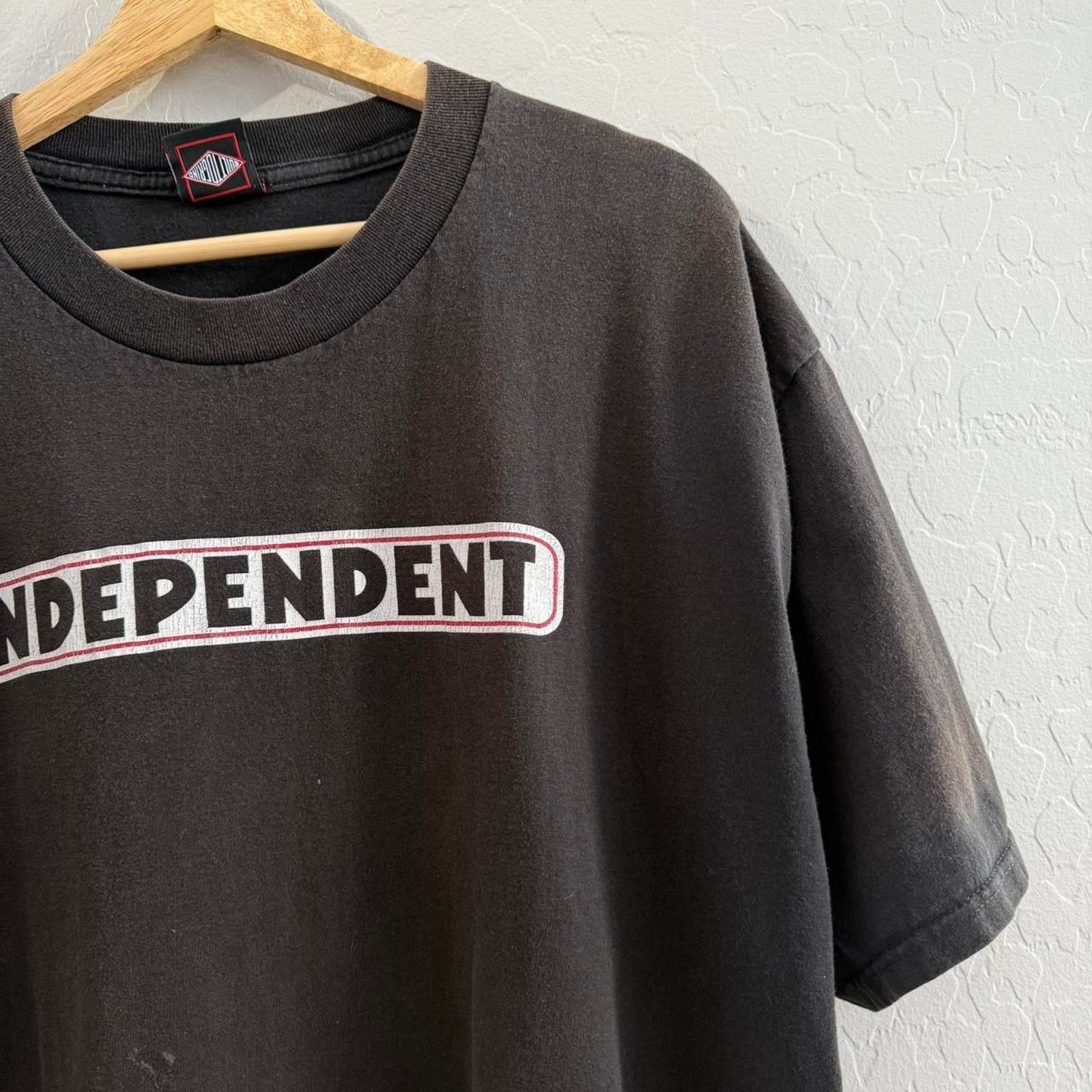 Independent Trading Co. Vintage 90s independent skate tee Size US XL / EU 56 / 4 - 3 Thumbnail