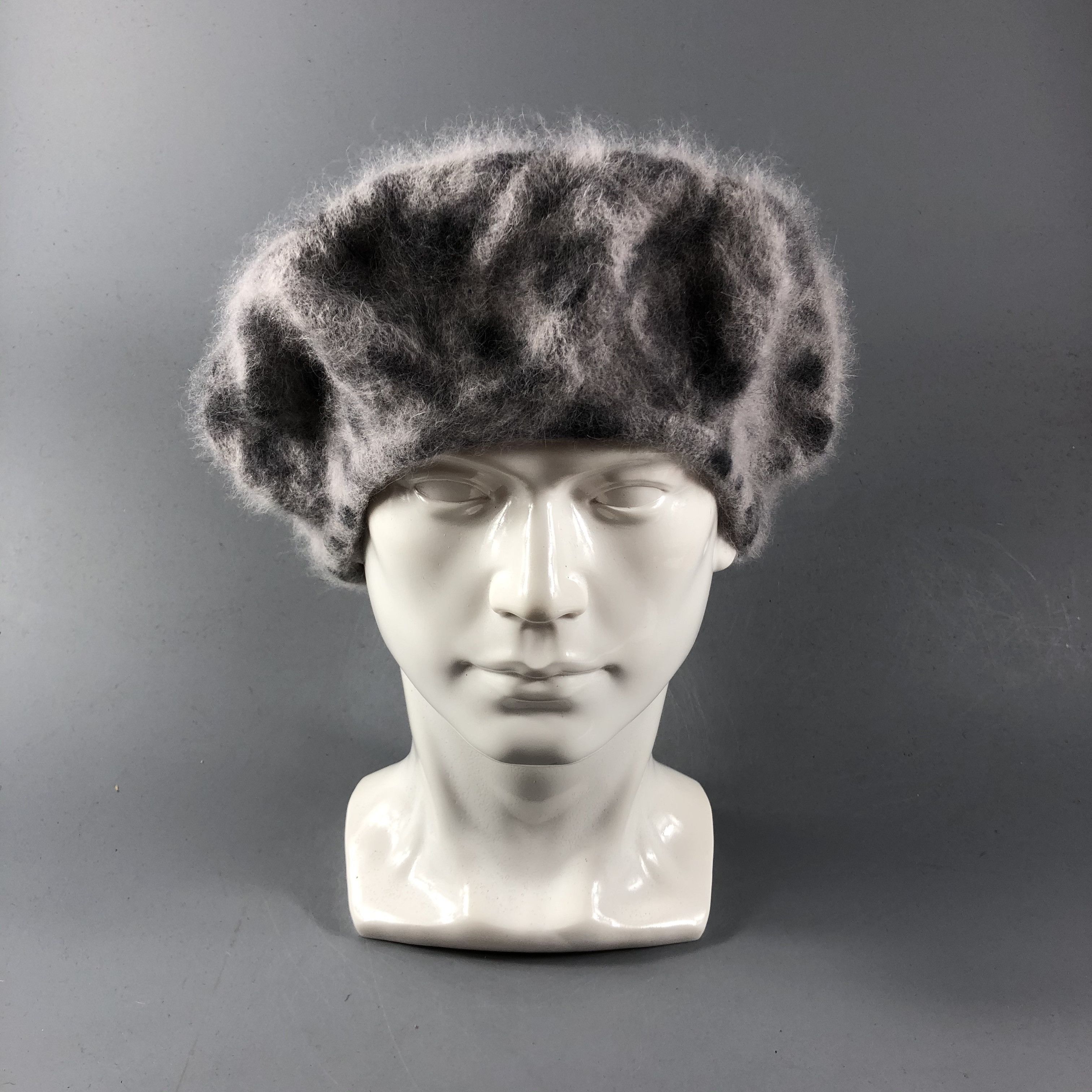 Vintage GILFY Spotted Faux Fur Barret Beanie Snowcap Snow Hat B776 Size ONE SIZE - 1 Thumbnail