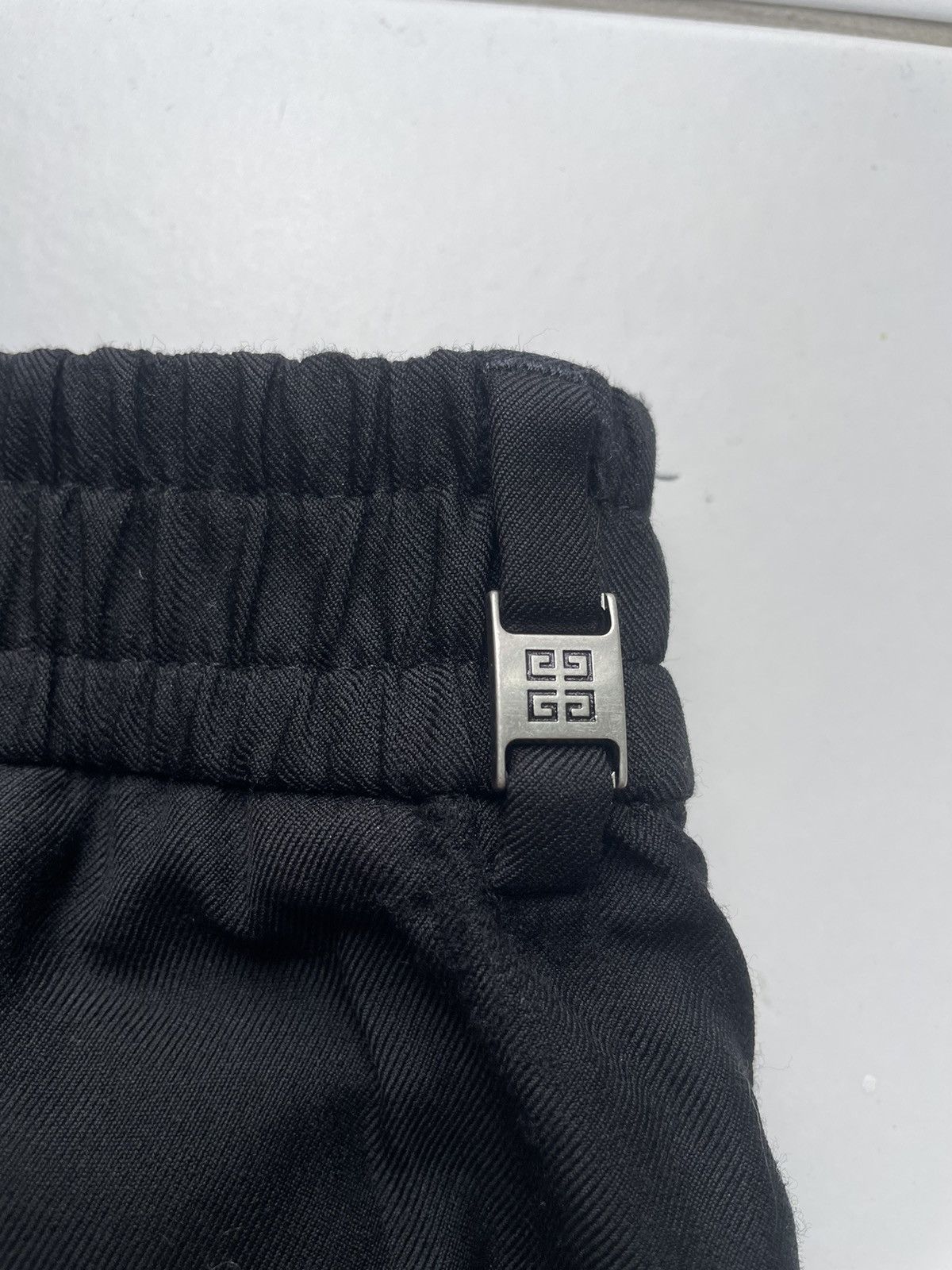 Givenchy Givenchy Lana Wool Technical Trousers Size US 30 / EU 46 - 4 Thumbnail