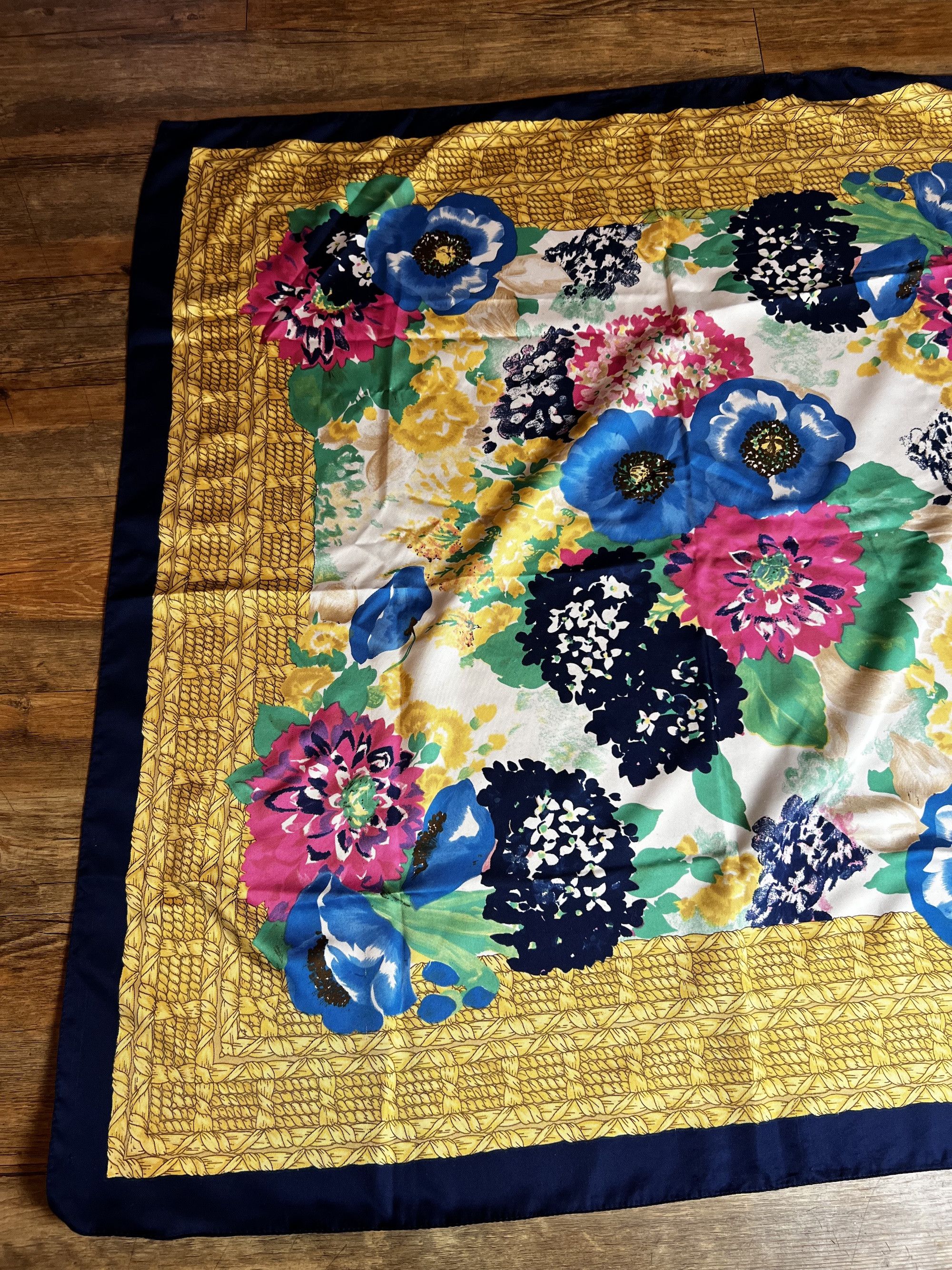 Vintage Vintage 1970's -1980's Worthingon Floral Print Scarf Size ONE SIZE - 3 Thumbnail