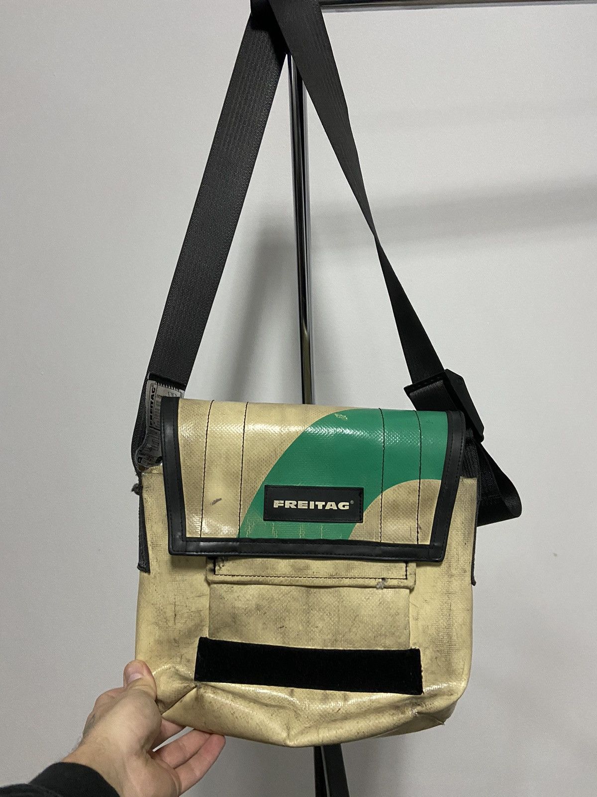 Freitag × Vintage Freitag 3 in 1 Vintage Waterproof shoulder Bag Recycle ♻️ Size ONE SIZE - 8 Thumbnail