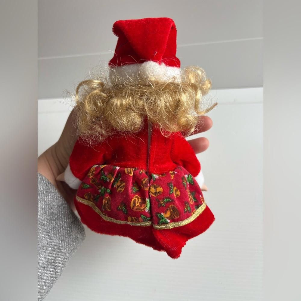 Designer Vintage Porcelain Christmas Doll Size ONE SIZE - 2 Thumbnail