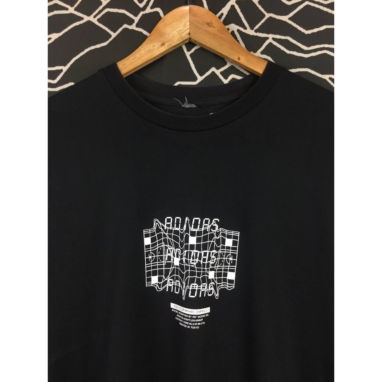 Adidas × Vintage Adidas TYO Tokyo Graphic Supply Longsleeve Tee Size L Size US L / EU 52-54 / 3 - 7 Thumbnail