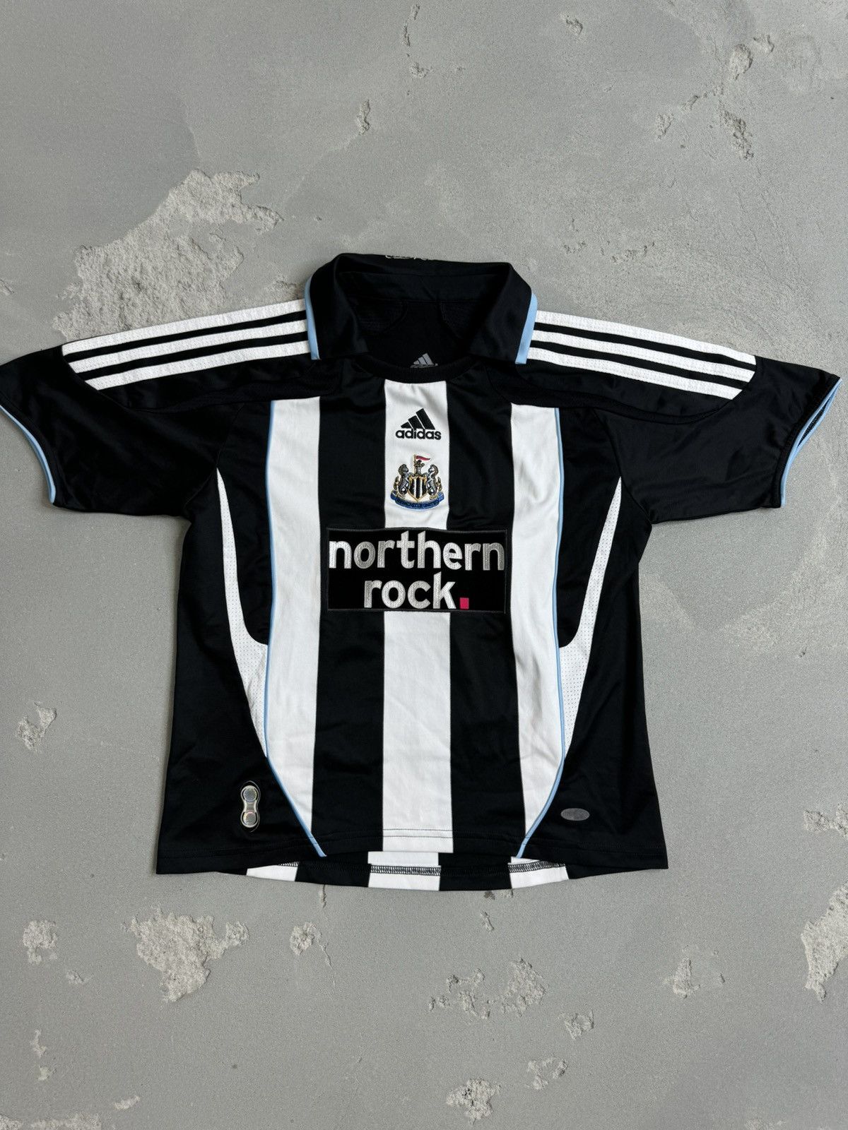 Adidas Vintage Newcastle United 2007-2008 Home Soccer Jersey (Kids) Size US S / EU 44-46 / 1 - 1 Thumbnail