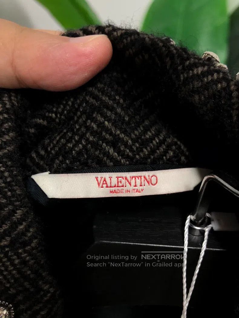 Valentino Valentino Embroidered tweed jacket Size US M / EU 48-50 / 2 - 3 Thumbnail
