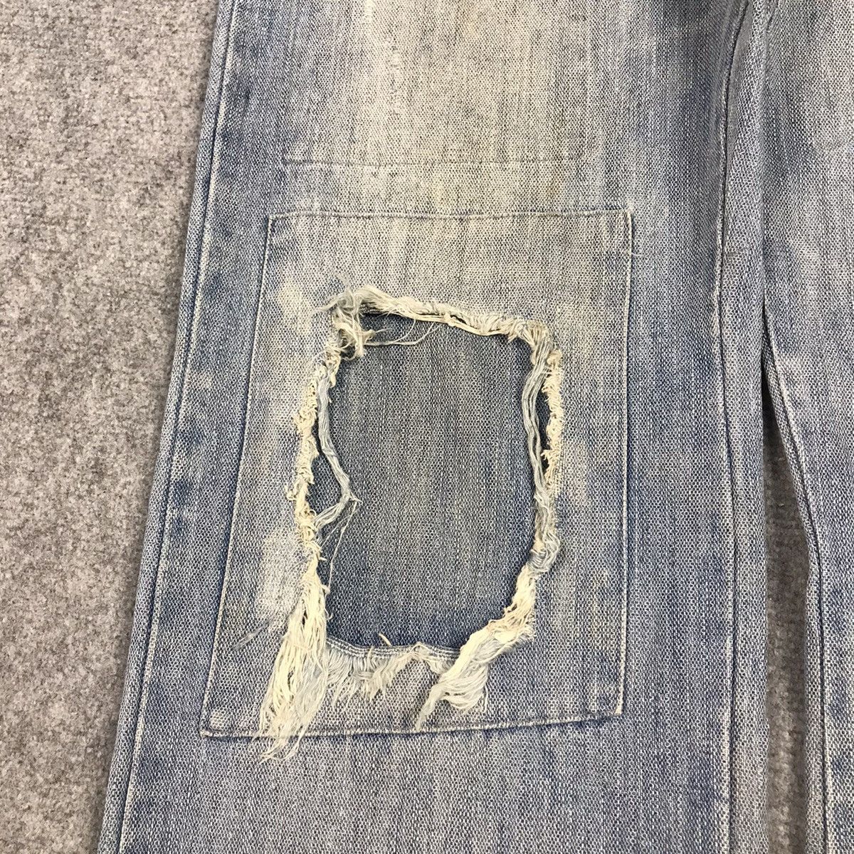 Japanese Brand JAPANESE BRAND JAPAN STYLE DISTRESSED PANTS Size US 32 / EU 48 - 5 Thumbnail