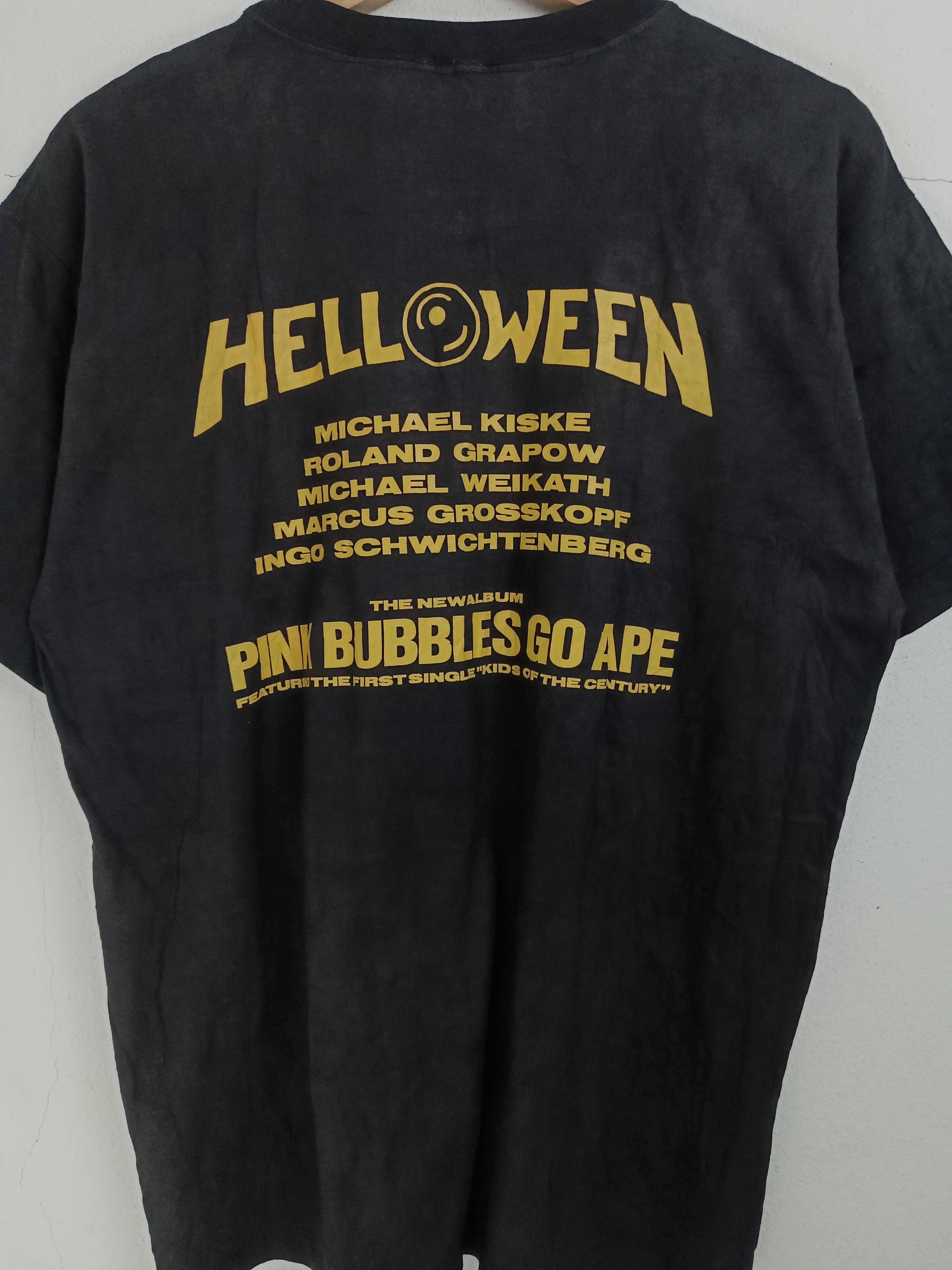 Band Tees VINTAGE 90'S HELLOWEEN PINK BUBBLES POWER METAL TEE meatloaf Size US M / EU 48-50 / 2 - 17 Thumbnail
