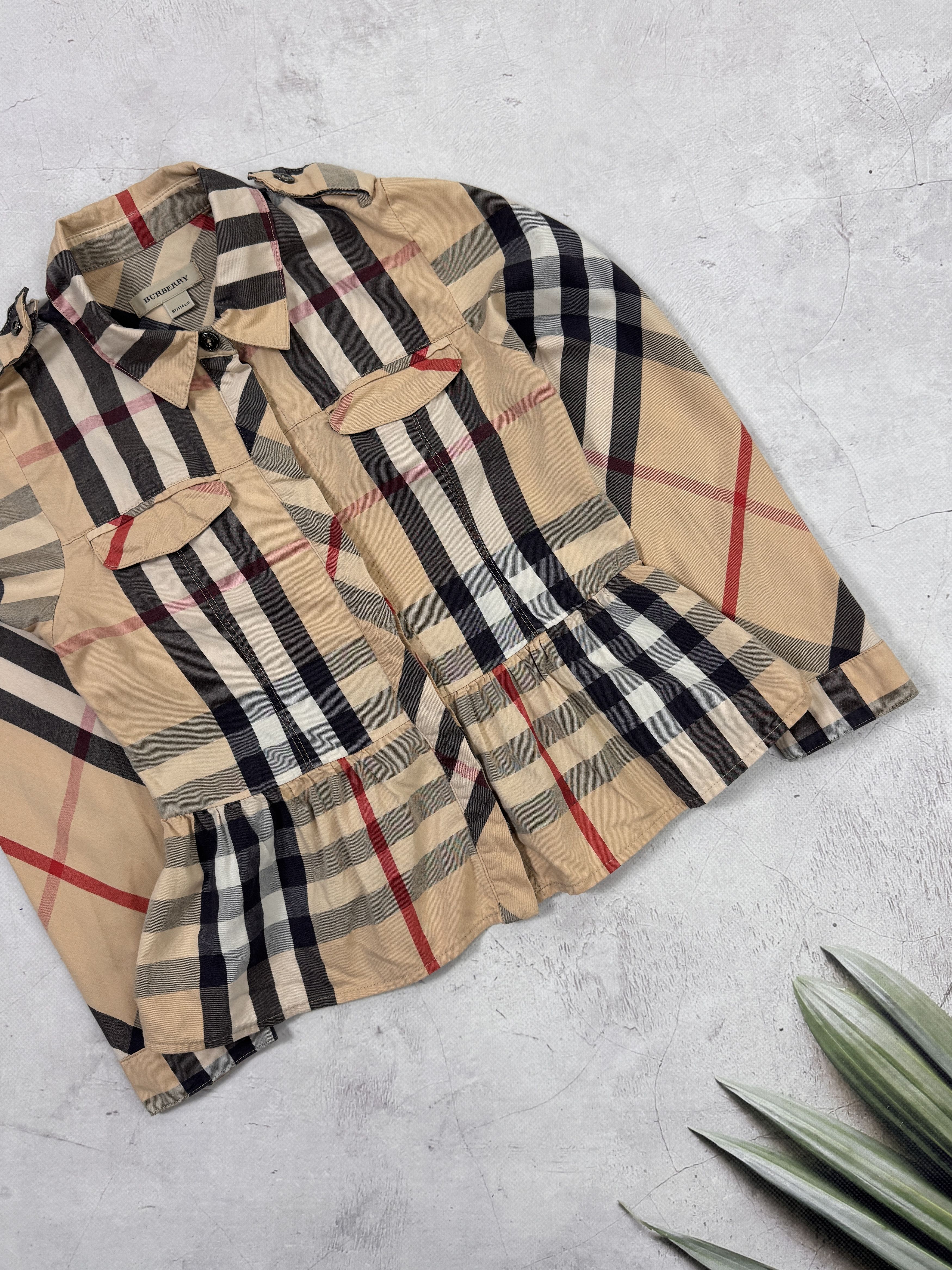 Burberry Burberry Shirt Nova Check Pattern Long Sleeve Girls Kids Size US XXS / EU 40 - 3 Thumbnail