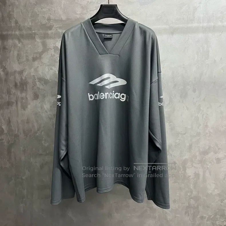 Balenciaga Balenciaga Gray Pattern V-Neck Casual Loose Ski Jacket Lon Size US M / EU 48-50 / 2 - 1 Thumbnail