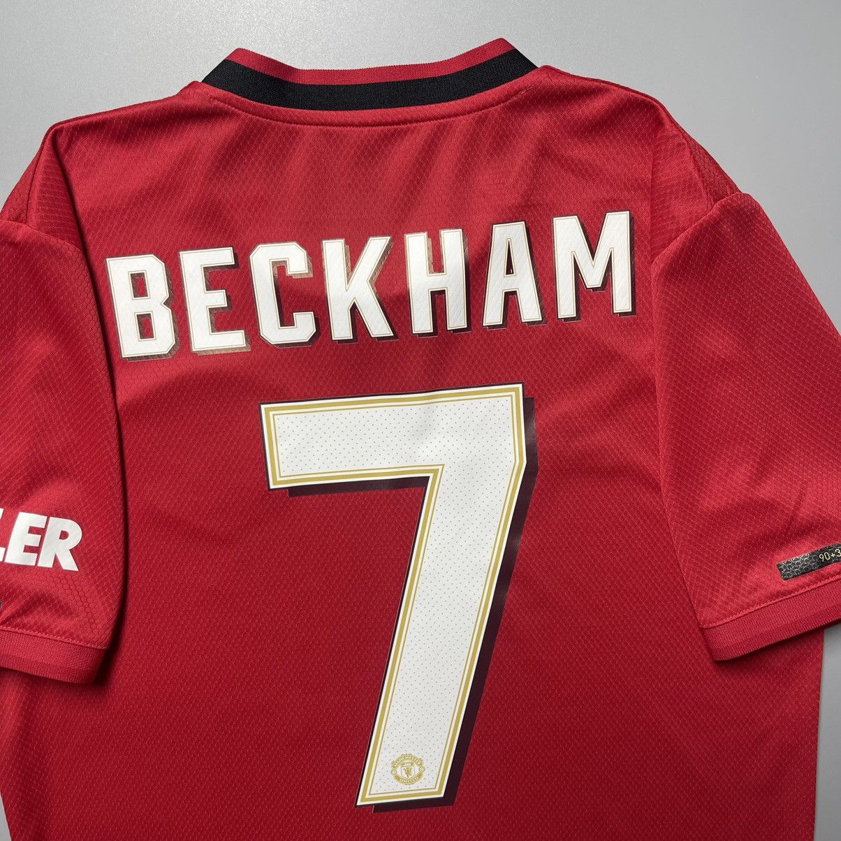 Adidas × Vintage MAN UNITED ADIDAS 2019/2020 FOOTBALL HOME JERSEY #7 BECKHAM Size US M / EU 48-50 / 2 - 11 Thumbnail