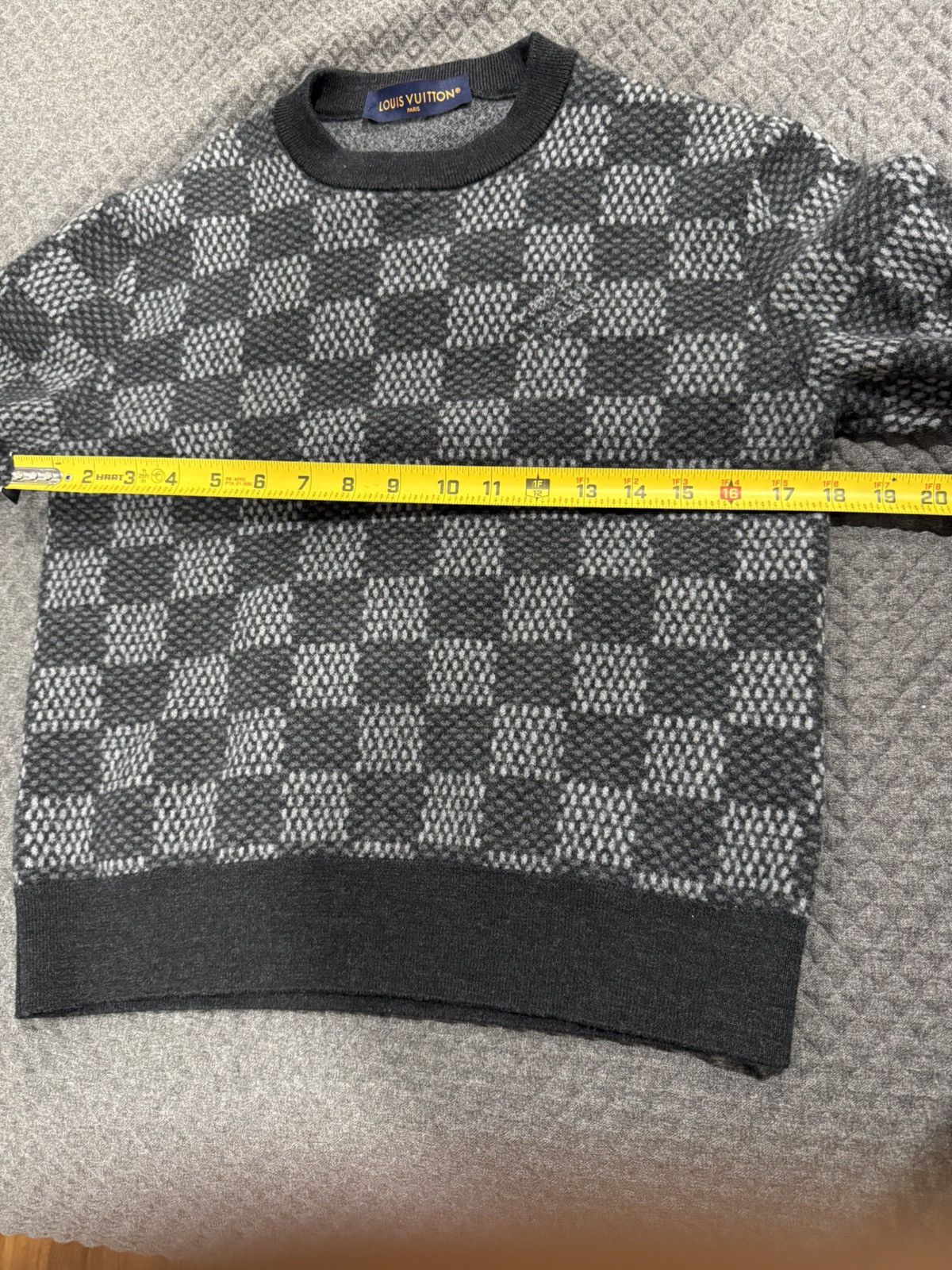 Louis Vuitton Damier Wool Crewneck Size US S / EU 44-46 / 1 - 7 Thumbnail